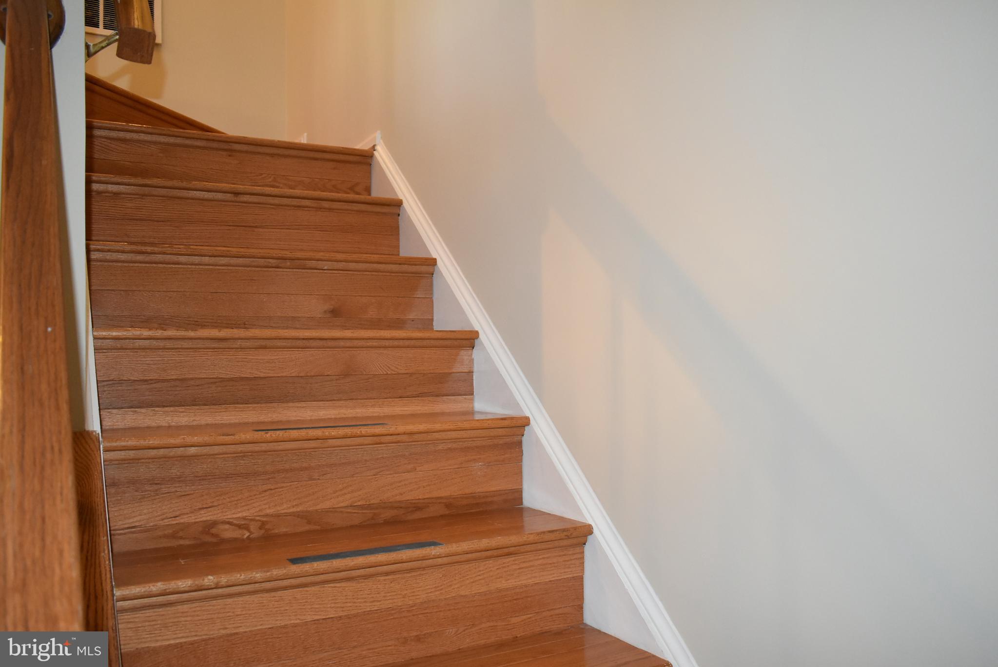 FAIRLAND TOWNS - Residential Lease