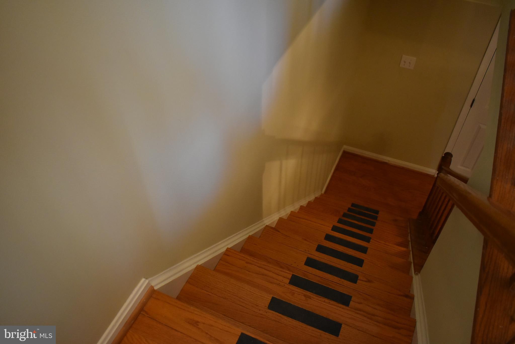 FAIRLAND TOWNS - Residential Lease