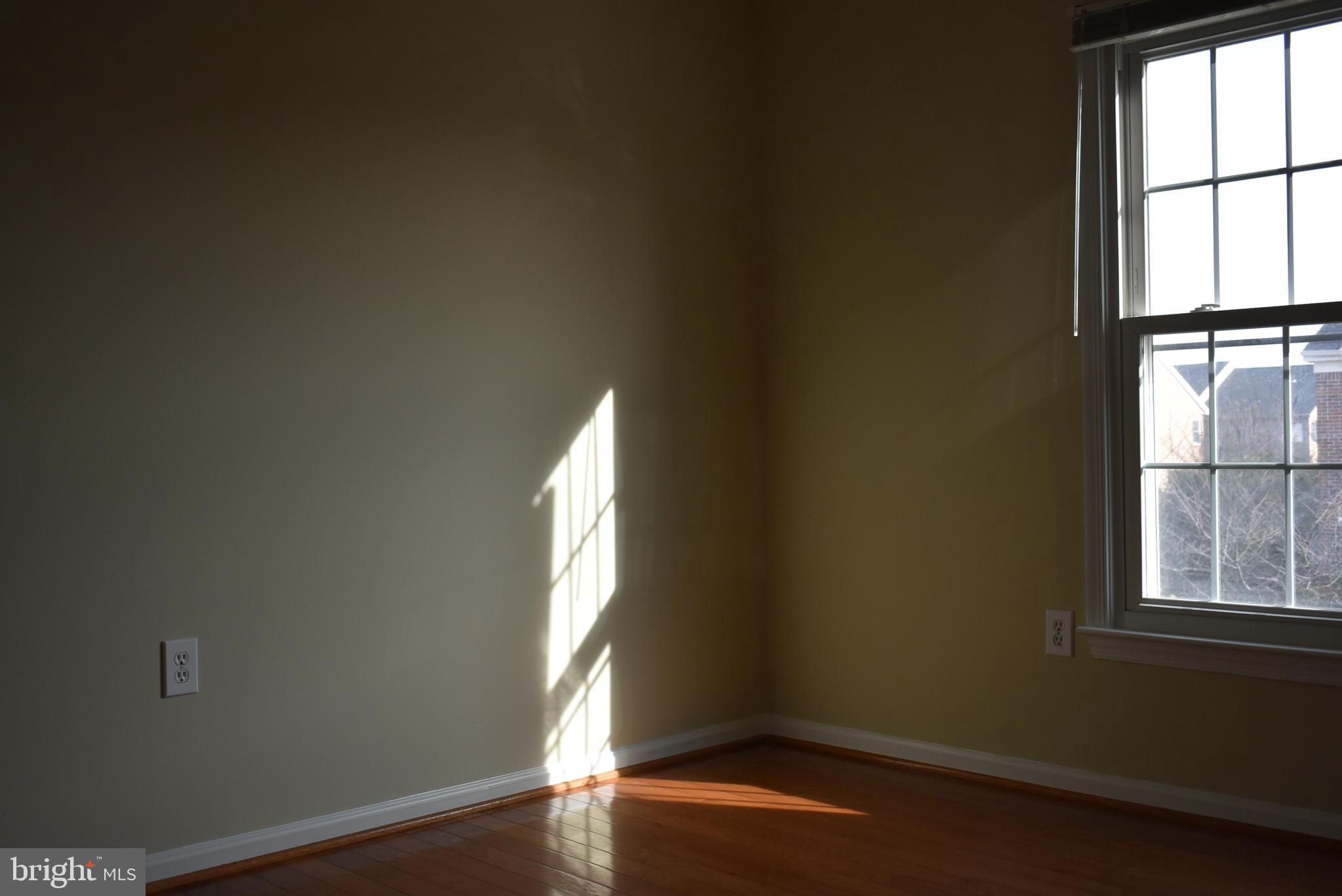 FAIRLAND TOWNS - Residential Lease