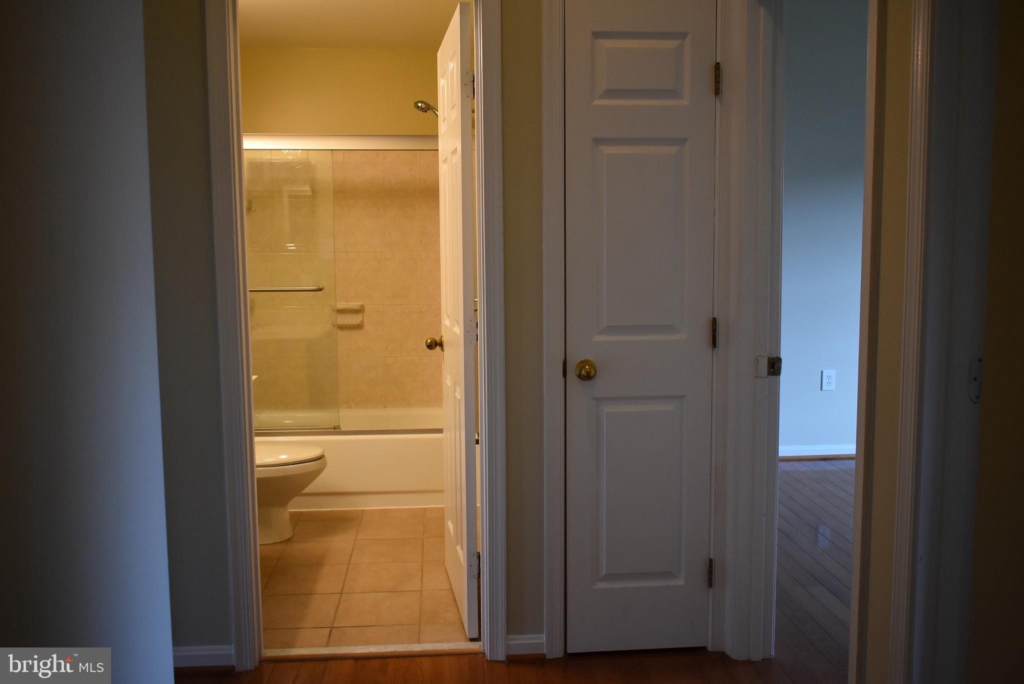 FAIRLAND TOWNS - Residential Lease