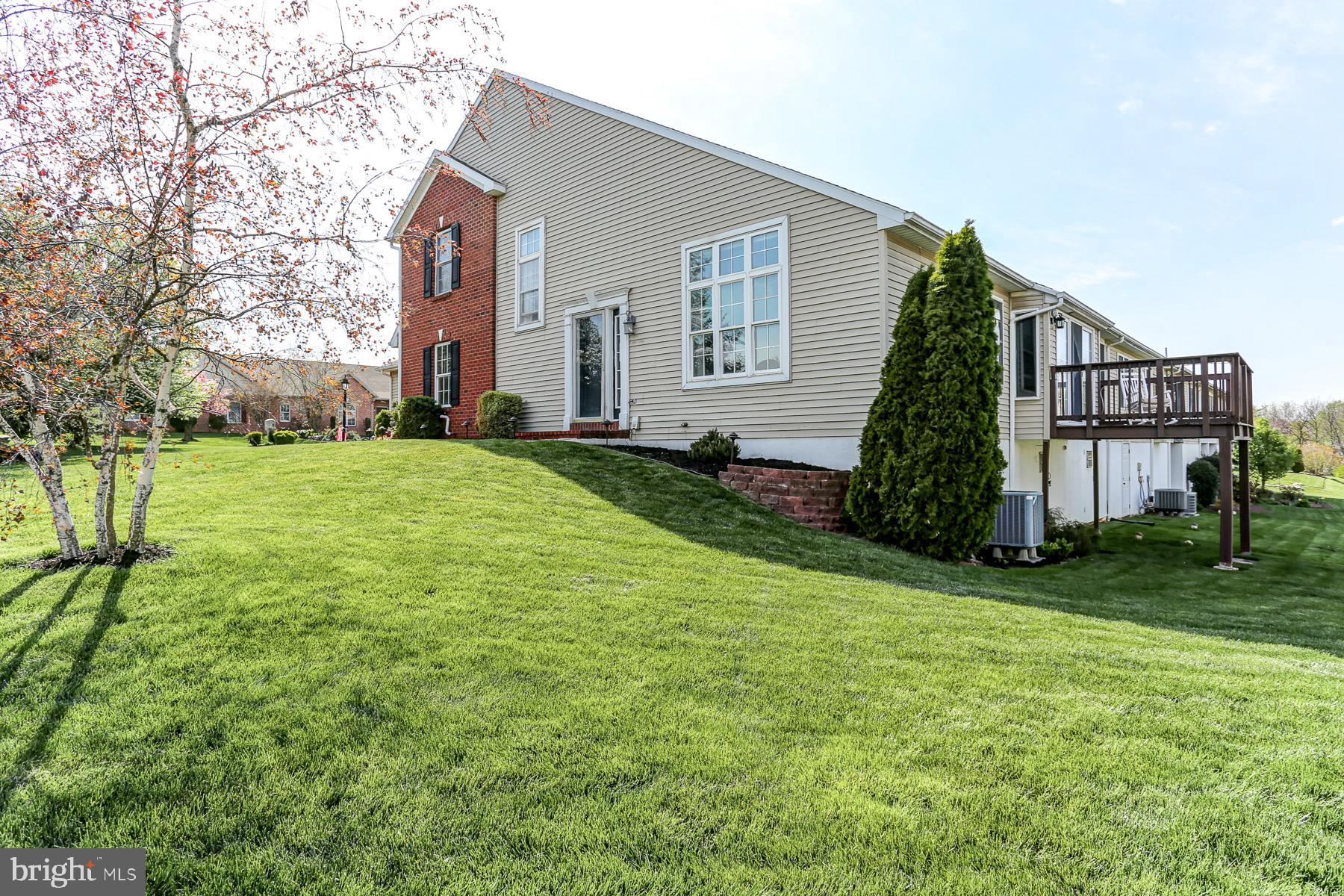 77 HICKORY STREET