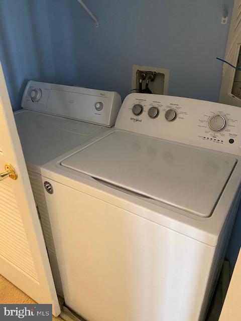 KING FARM VILLAGE - Residential Lease