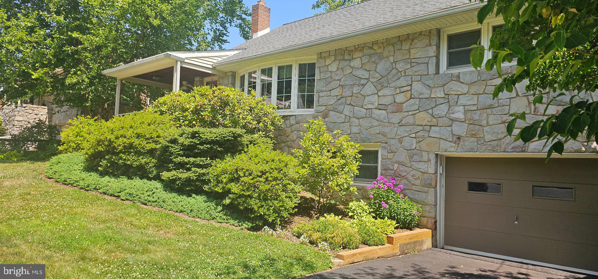 313 E BROAD STREET