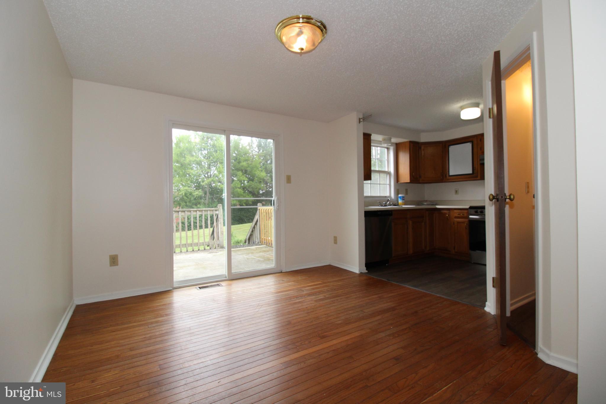 1524 VIOLET DRIVE
