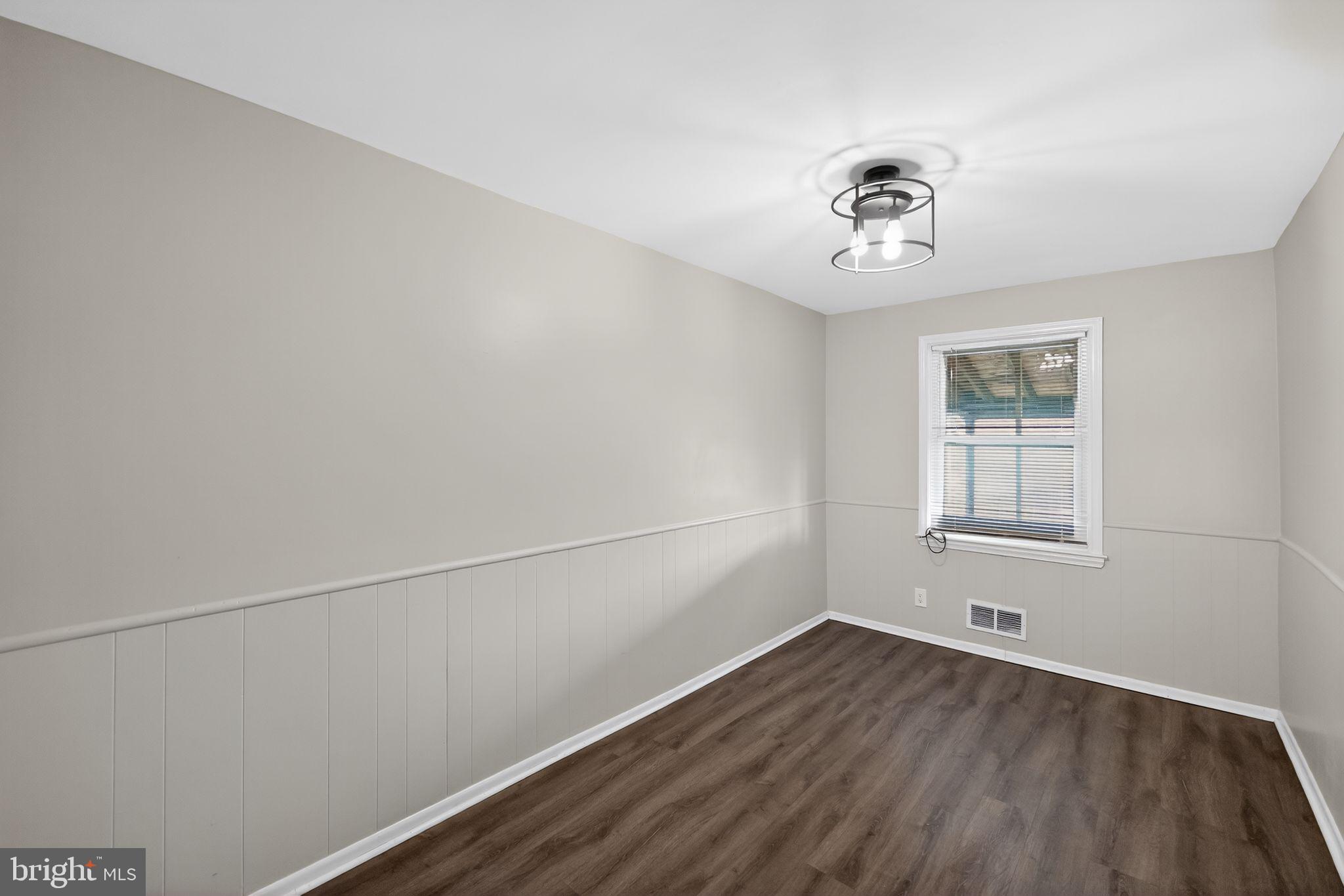 GAYLORD MANOR - Residential