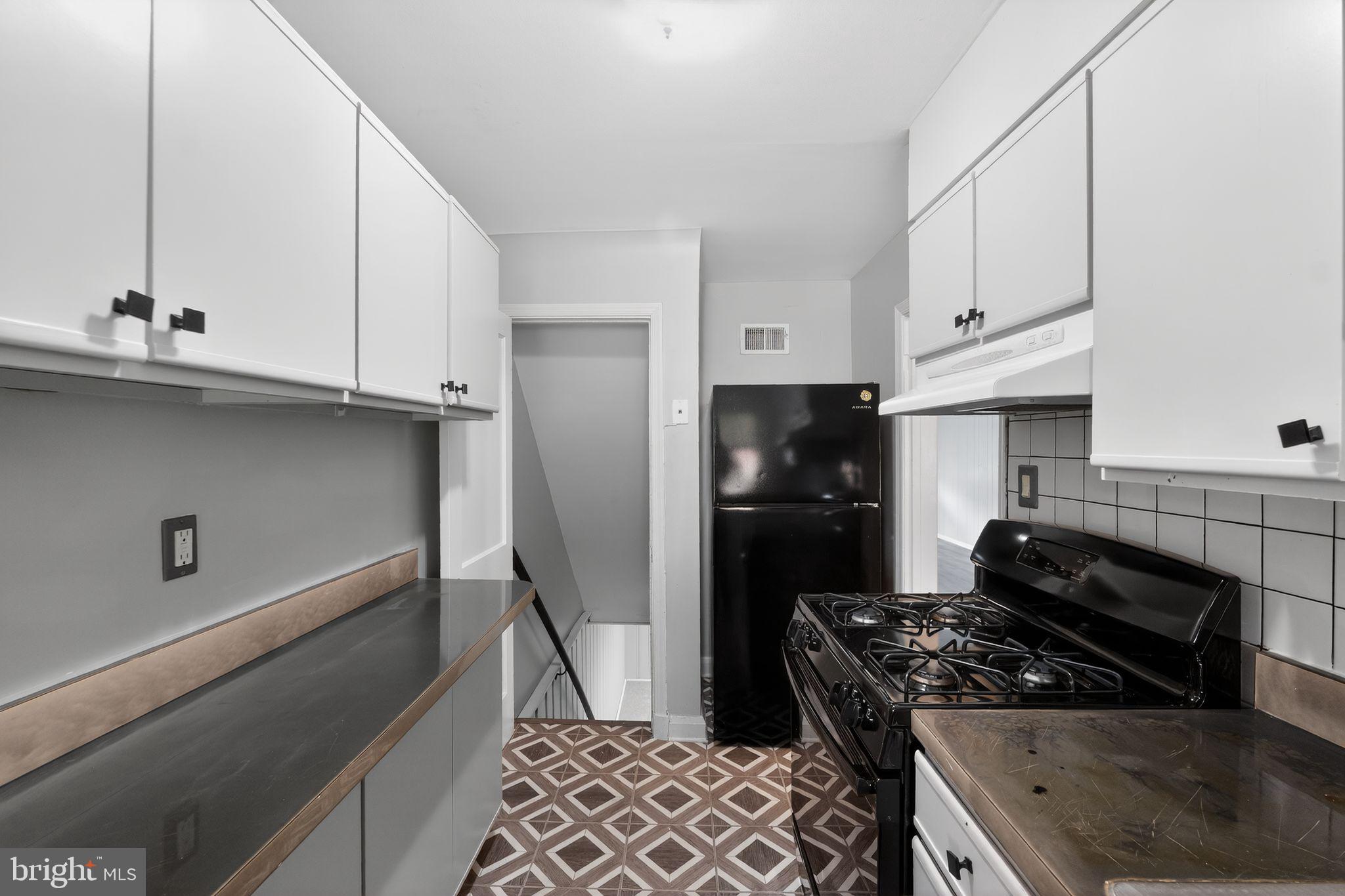 GAYLORD MANOR - Residential