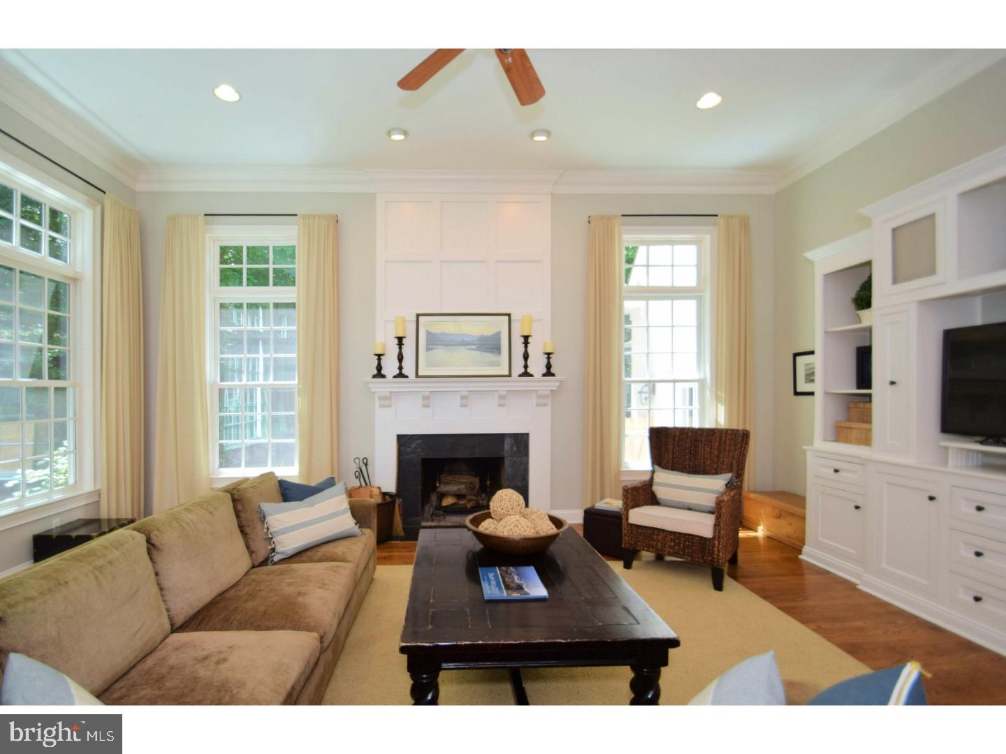 STONE MOUNT @ JERI - Residential