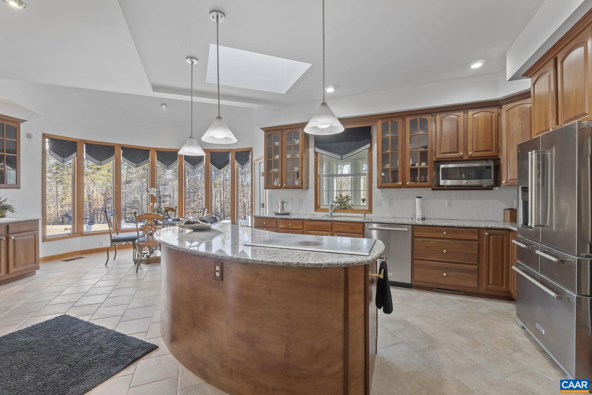 BROKEN ISLAND - Residential