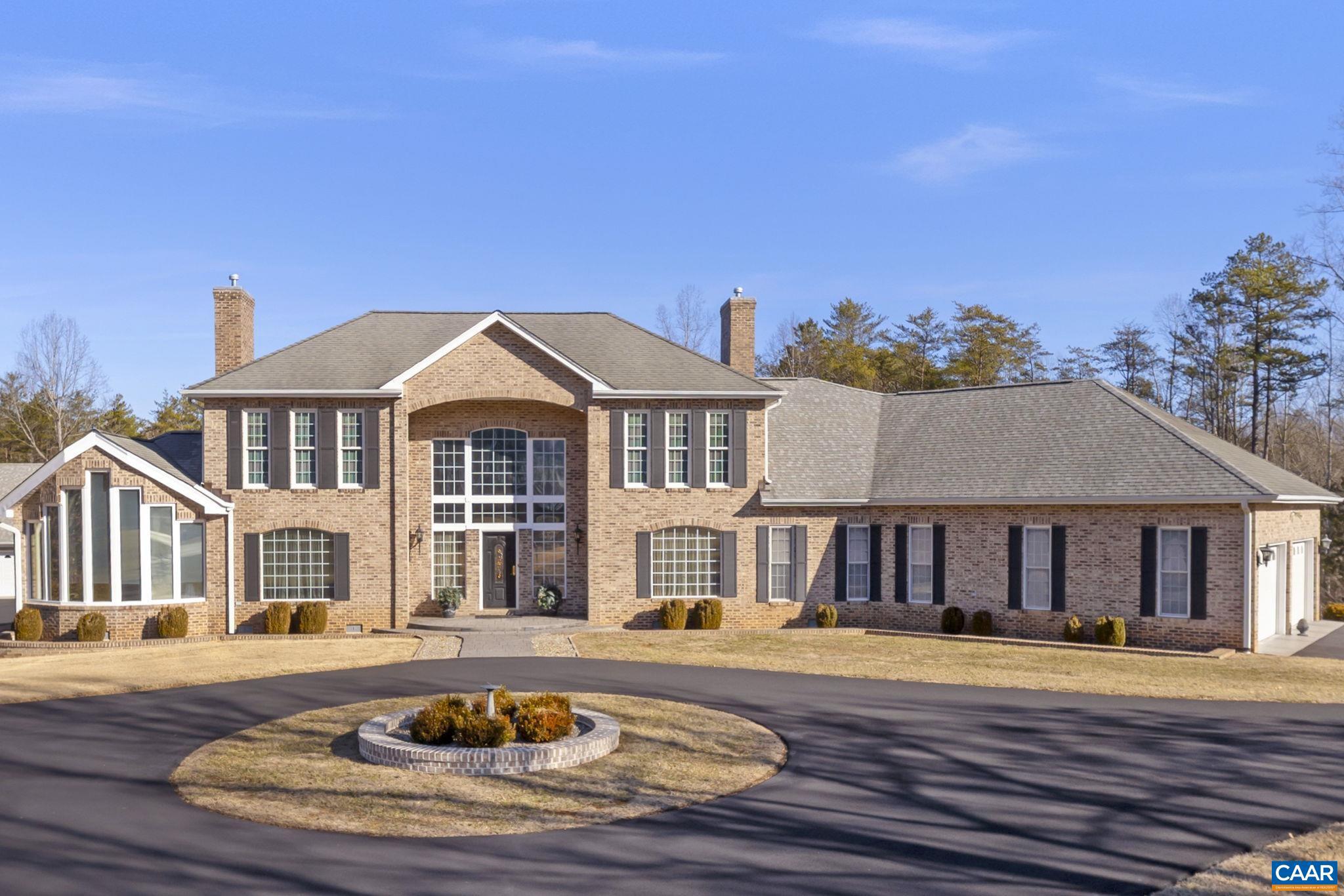 BROKEN ISLAND - Residential