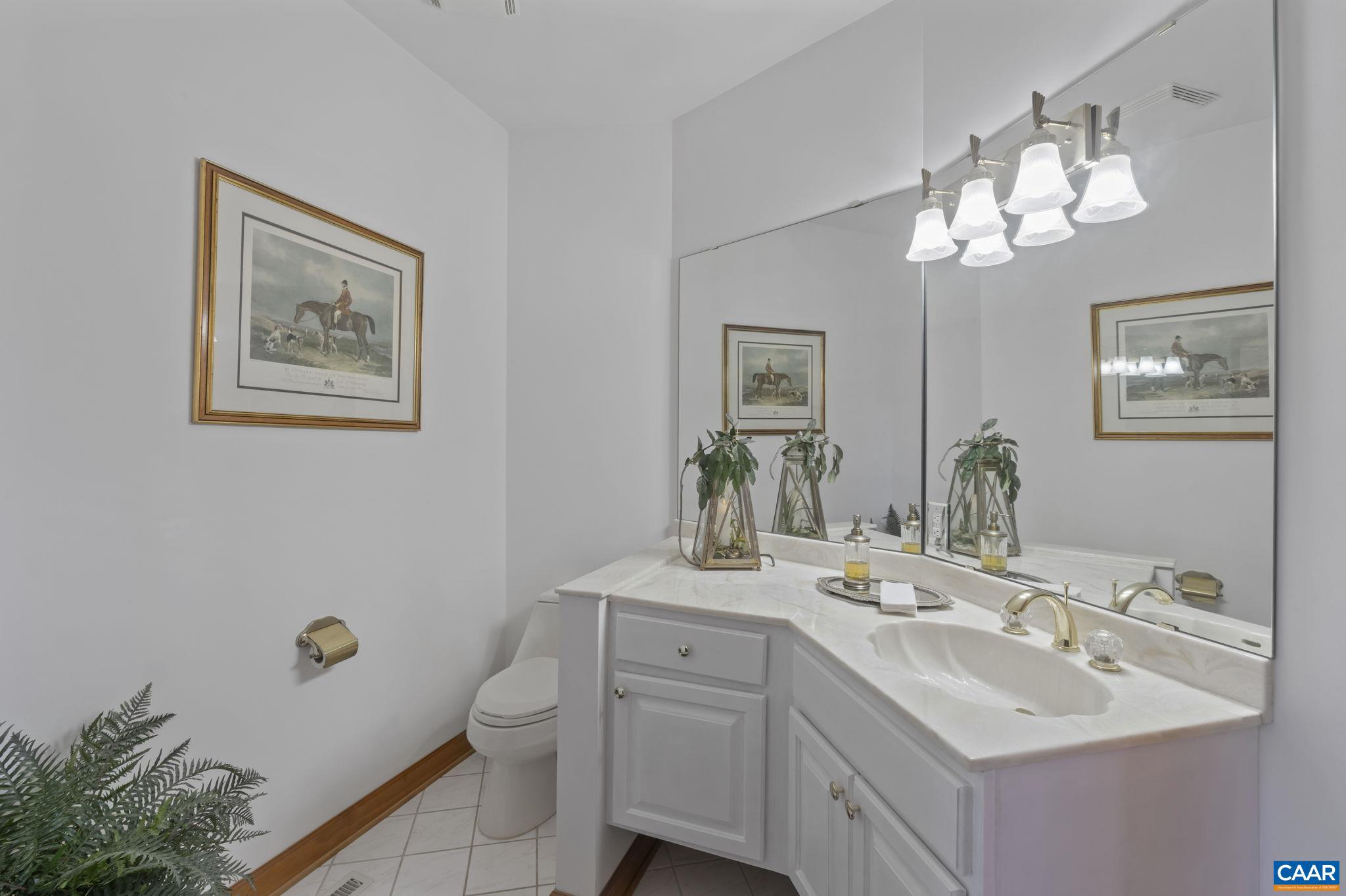 BROKEN ISLAND - Residential