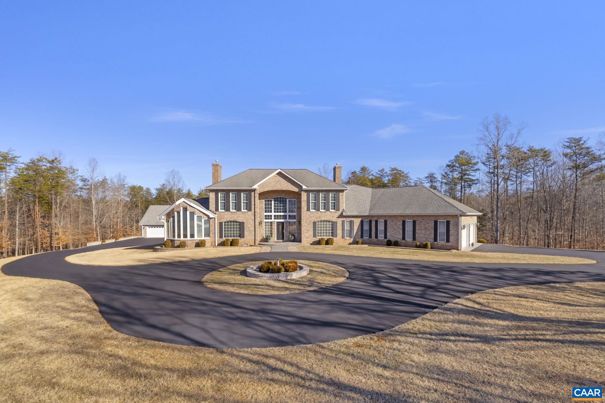 BROKEN ISLAND - Residential