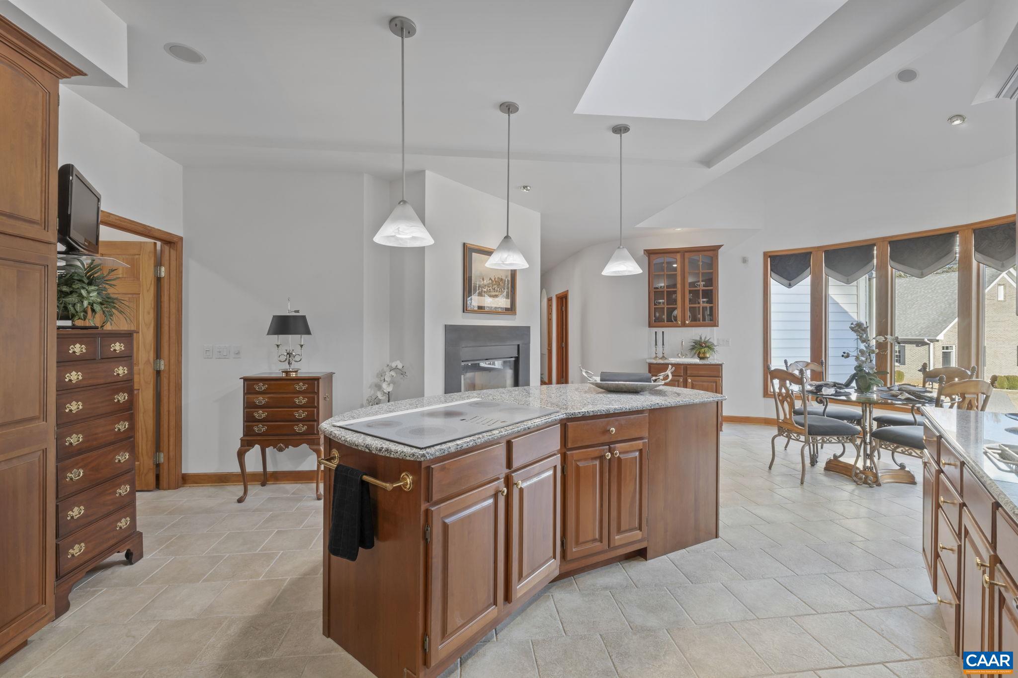 BROKEN ISLAND - Residential