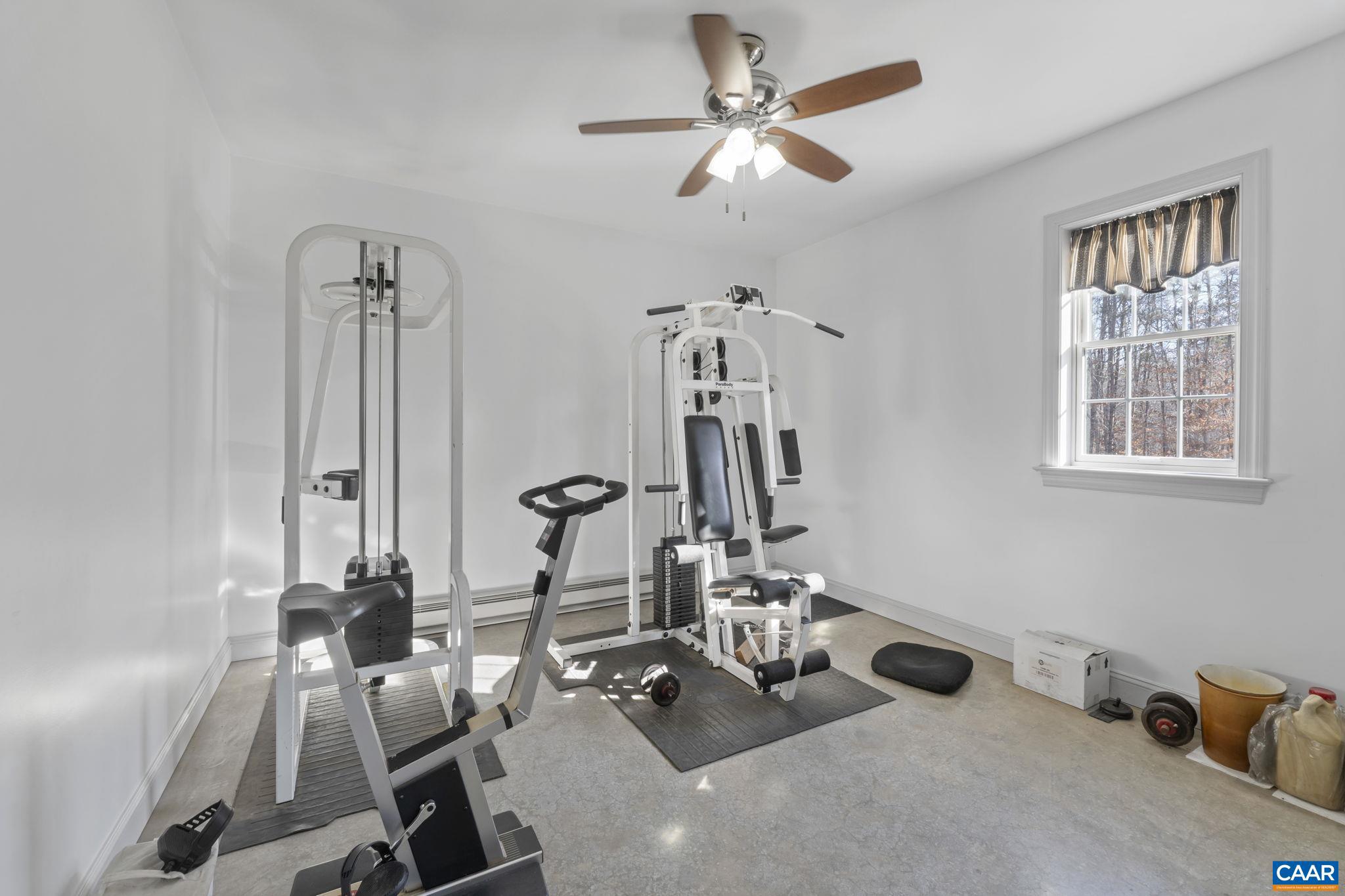 BROKEN ISLAND - Residential