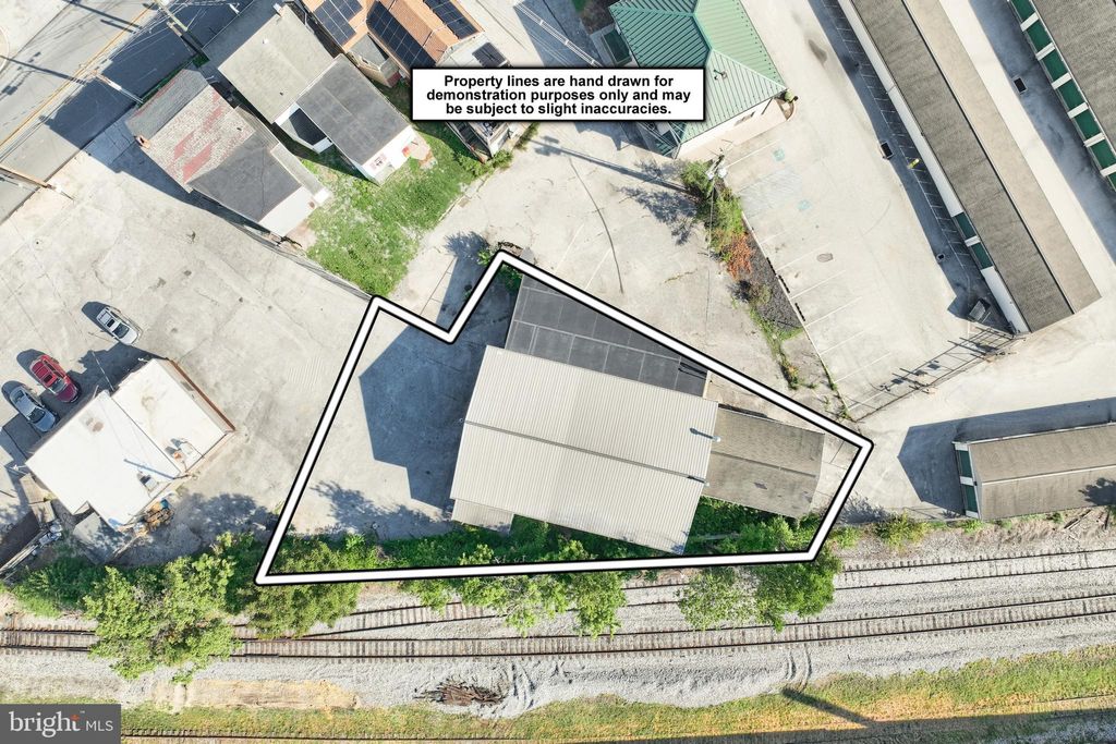 Photo of 410 Broadway, HANOVER, PA 17331 (MLS # PAYK2087064)