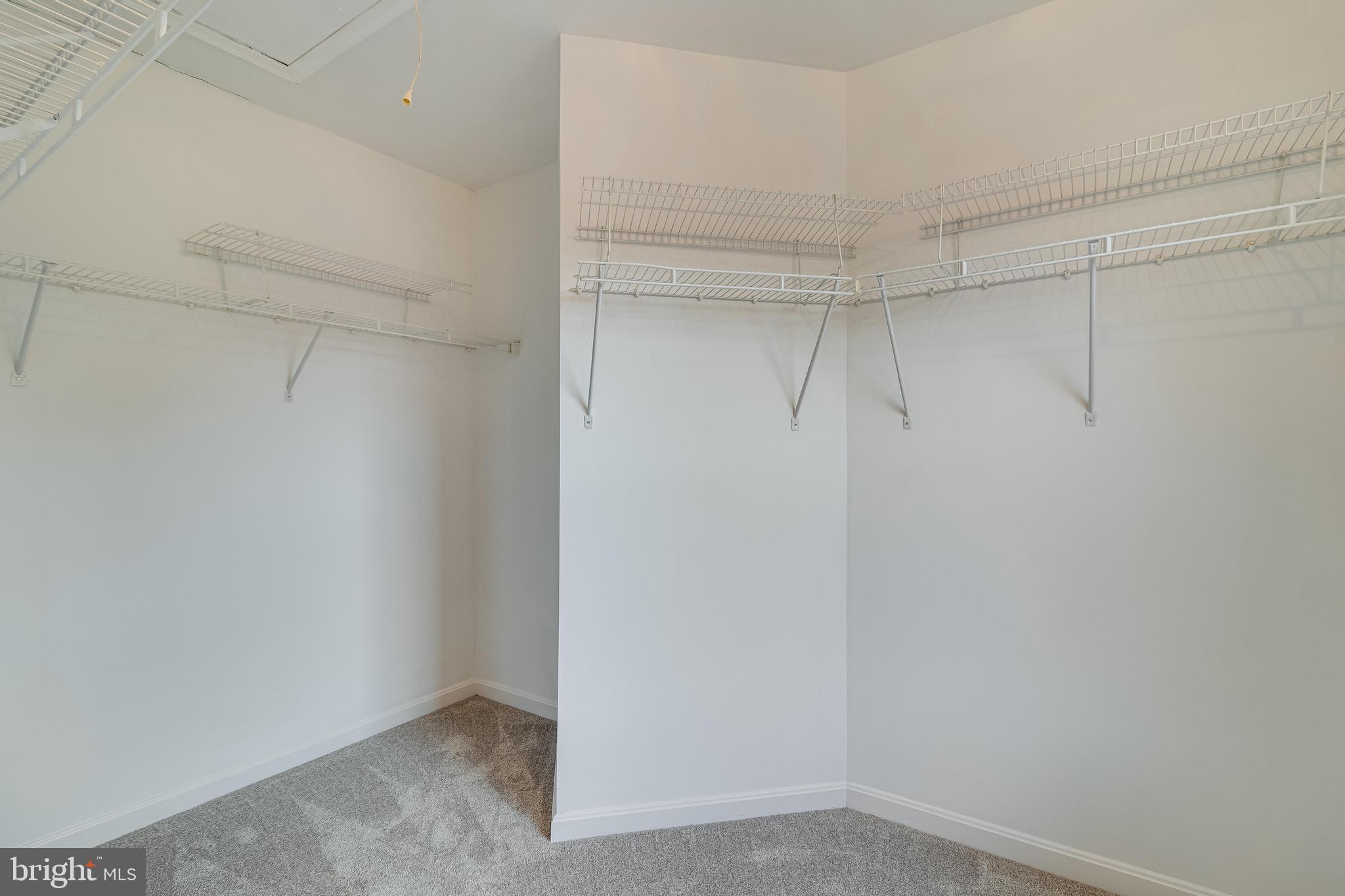 KINGS CREEK ESTATES - Residential