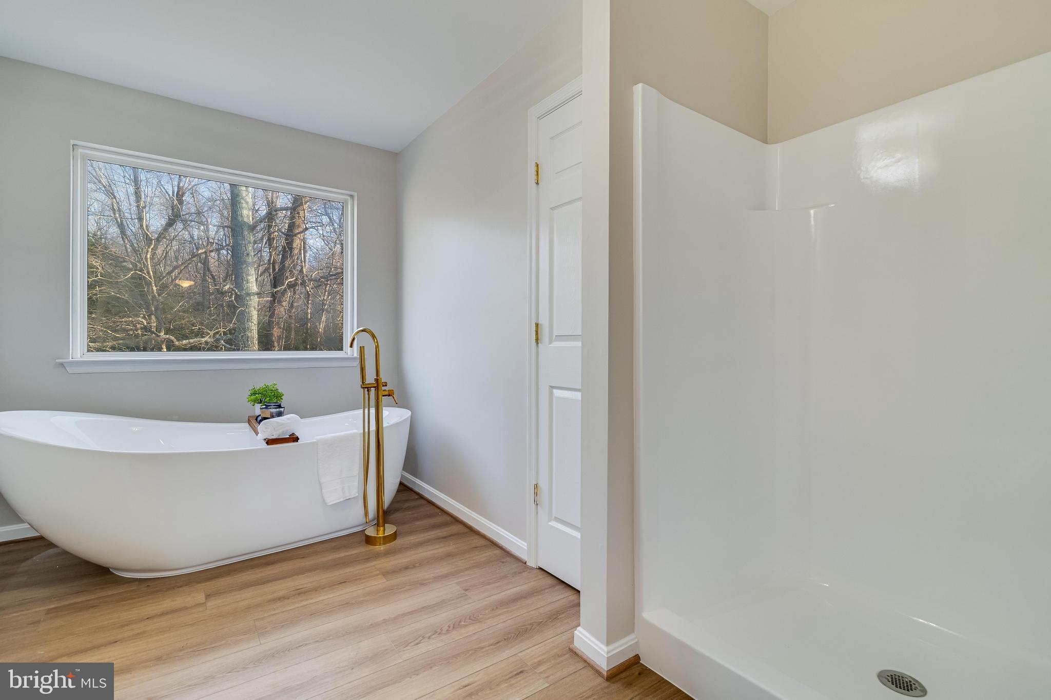 KINGS CREEK ESTATES - Residential