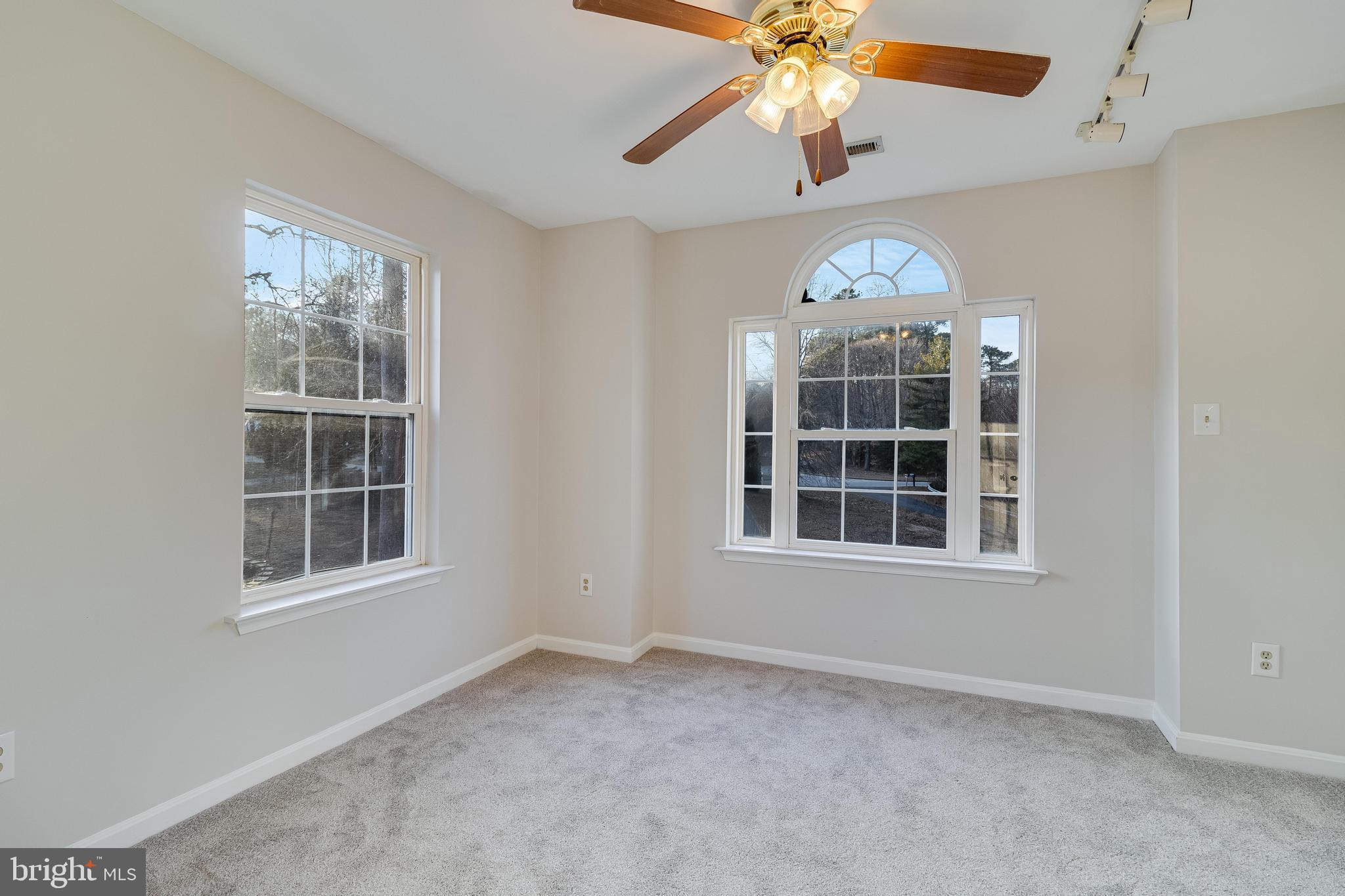 KINGS CREEK ESTATES - Residential