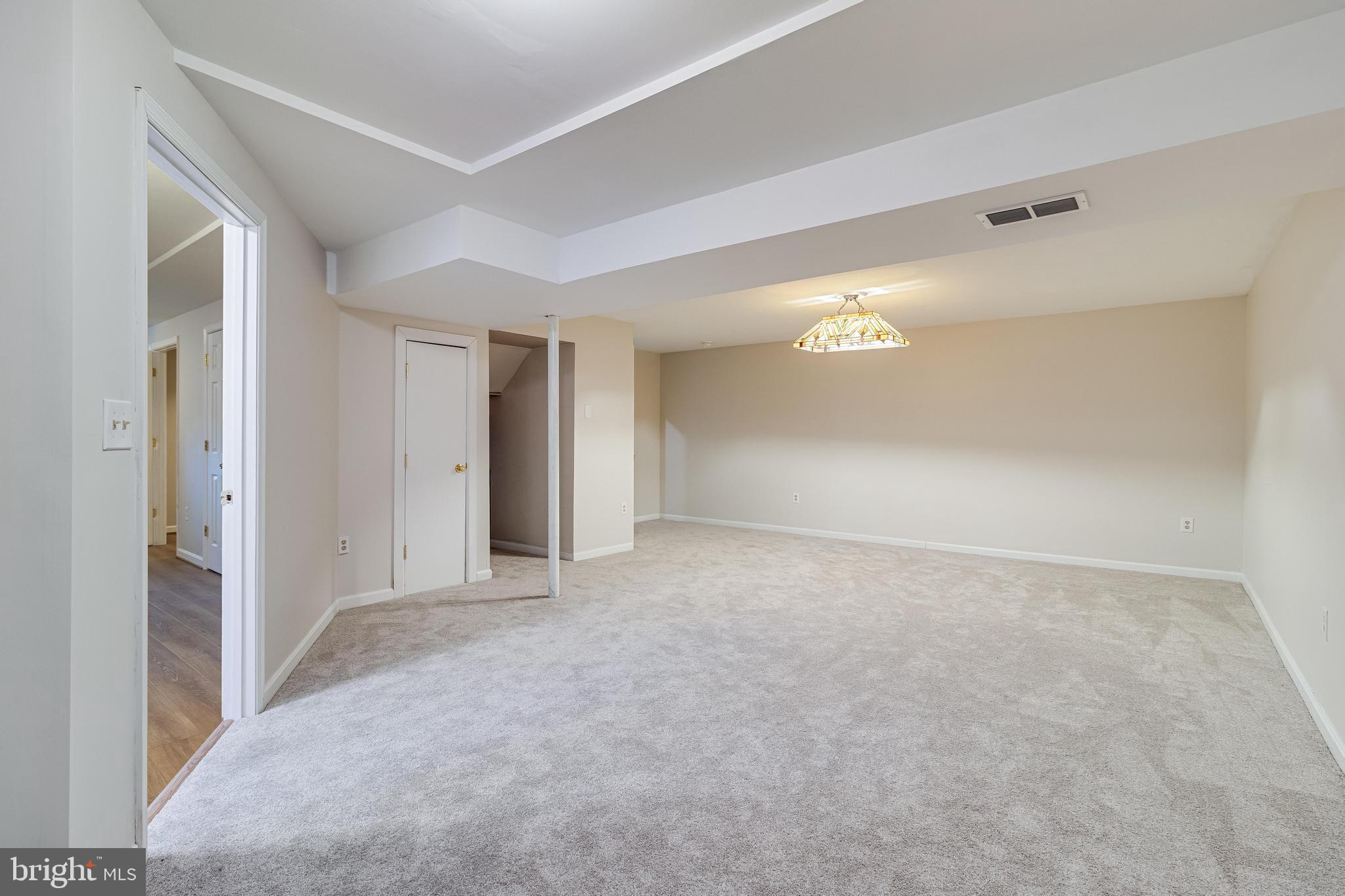 KINGS CREEK ESTATES - Residential