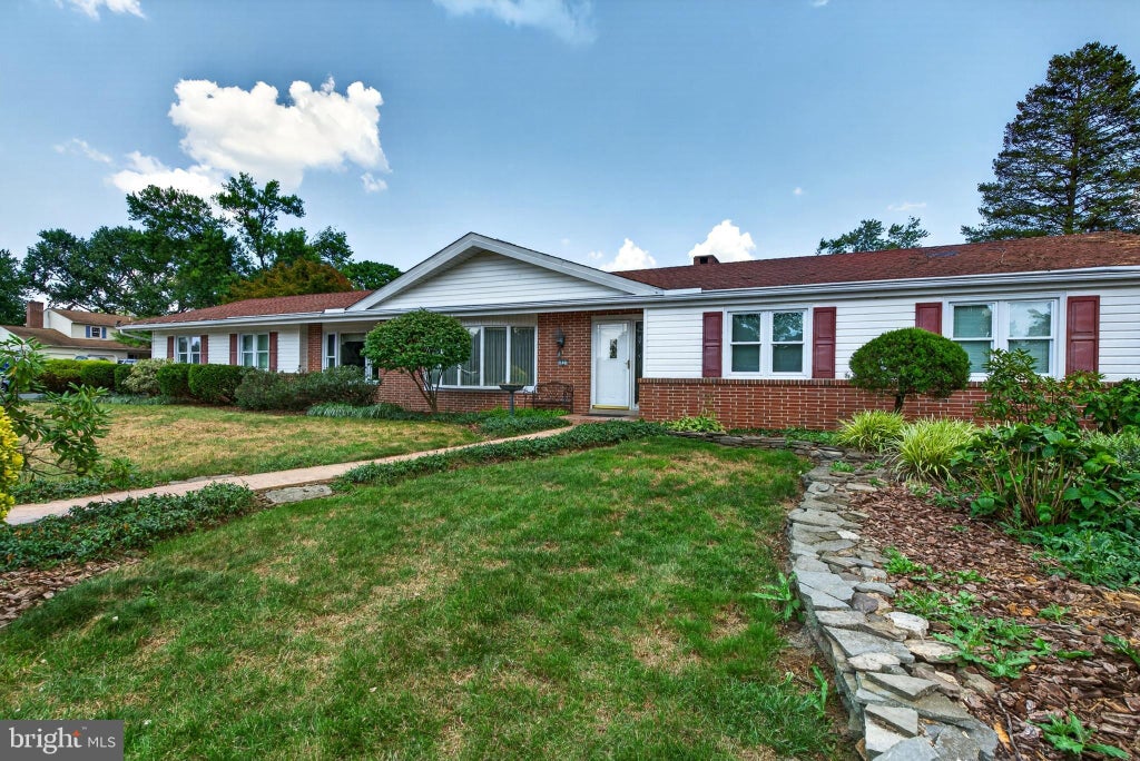 Photo of 1957 Geraldson Drive, LANCASTER, PA 17601 (MLS # PALA2093254)