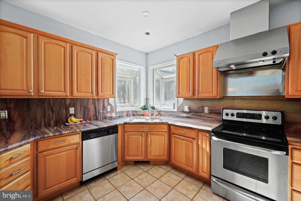 MANSFIELD-PLAT 1> - Residential