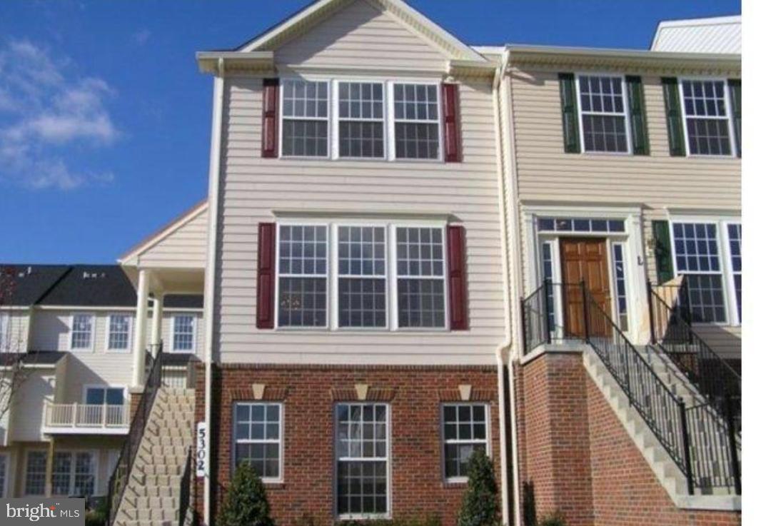 Welcome to 5302-M Talladega Ct #201! Cozy end unit with essential features. This condo offers 3 spacious bedrooms, 2.5 bathrooms, and an open-concept living area filled with natural light. Enjoy a private balcony, in-unit laundry and 2 convenient assigned parking spaces. Located in a desirable community with easy access to shopping, dining, parks, and major commuter routes. A great opportunity for comfortable and low-maintenance living in Frederick!