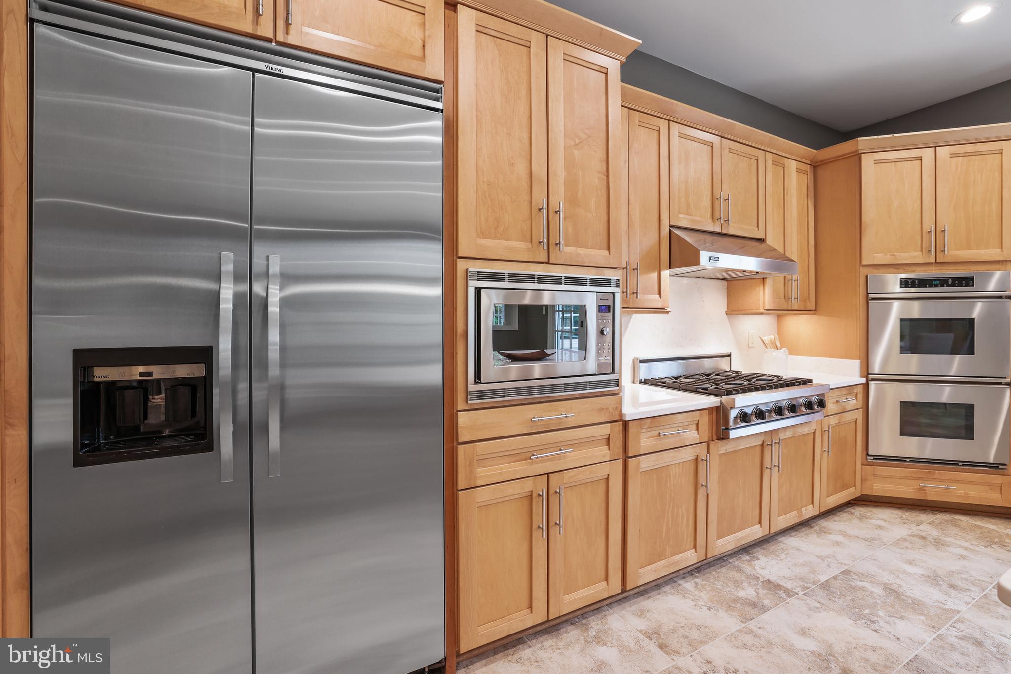 RASPBERRY FALLS - Residential