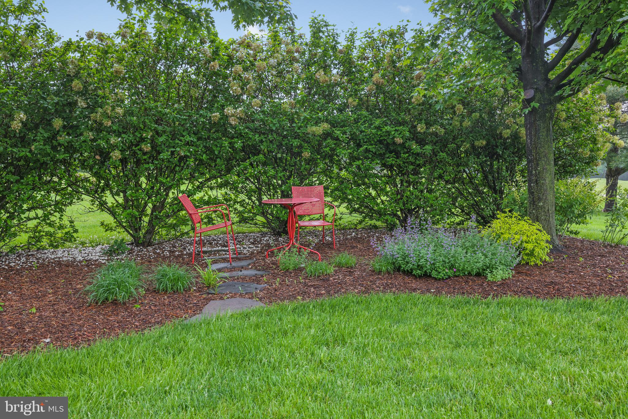 RASPBERRY FALLS - Residential