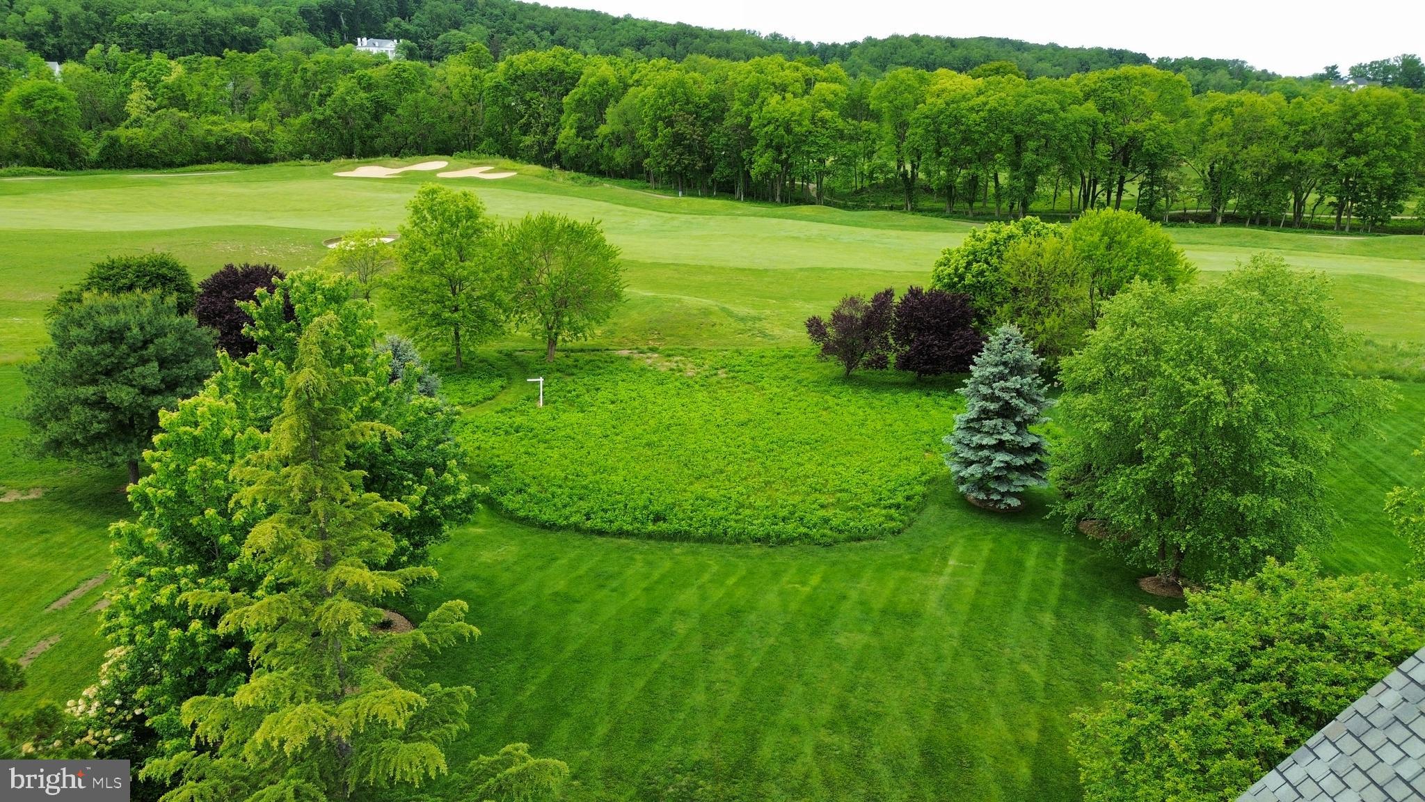 RASPBERRY FALLS - Residential