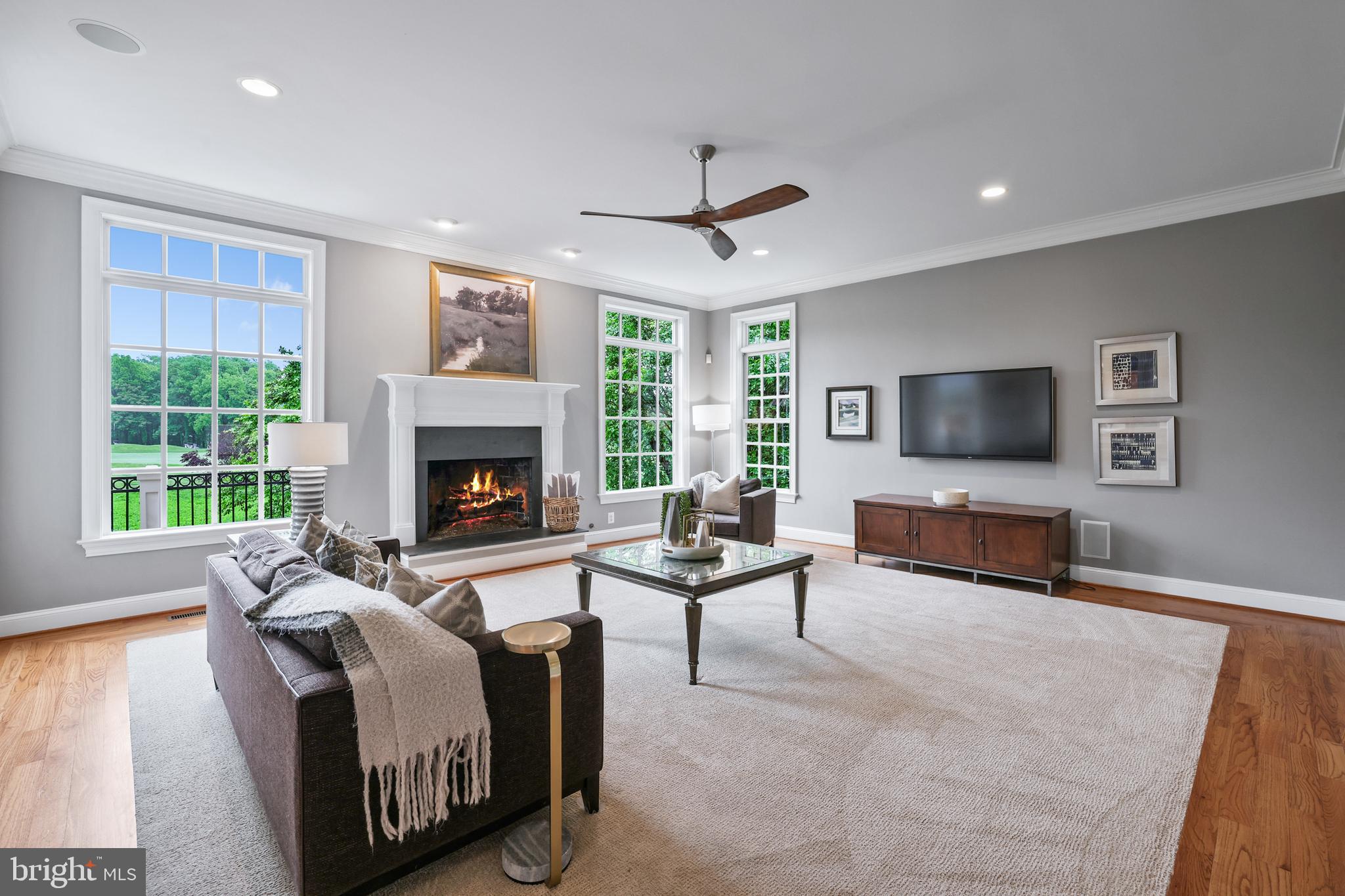 RASPBERRY FALLS - Residential