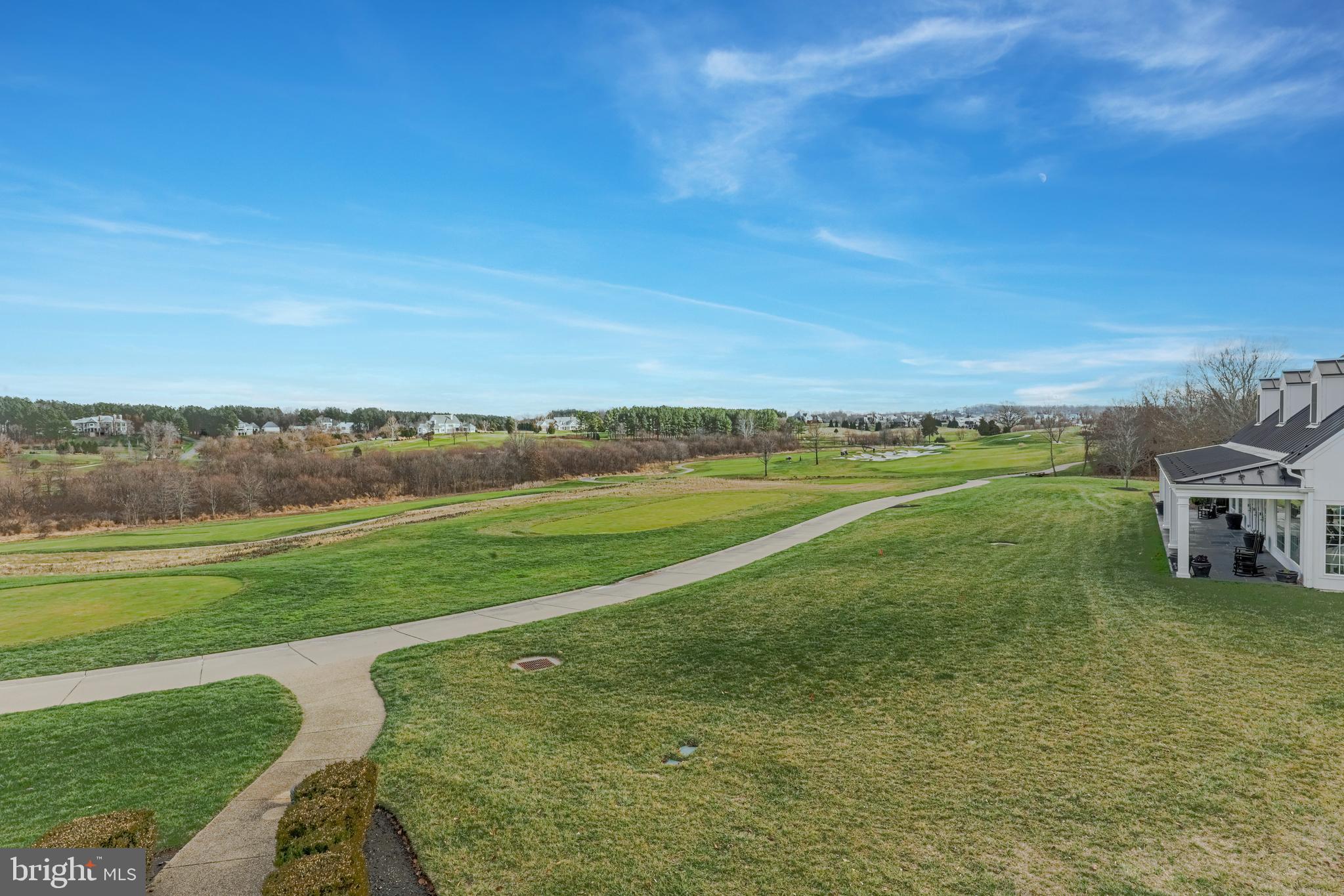 CREIGHTON FARMS - Residential