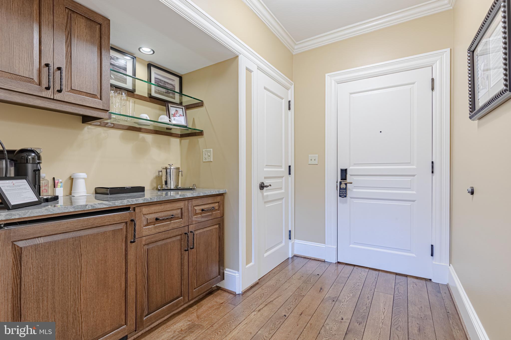 CREIGHTON FARMS - Residential