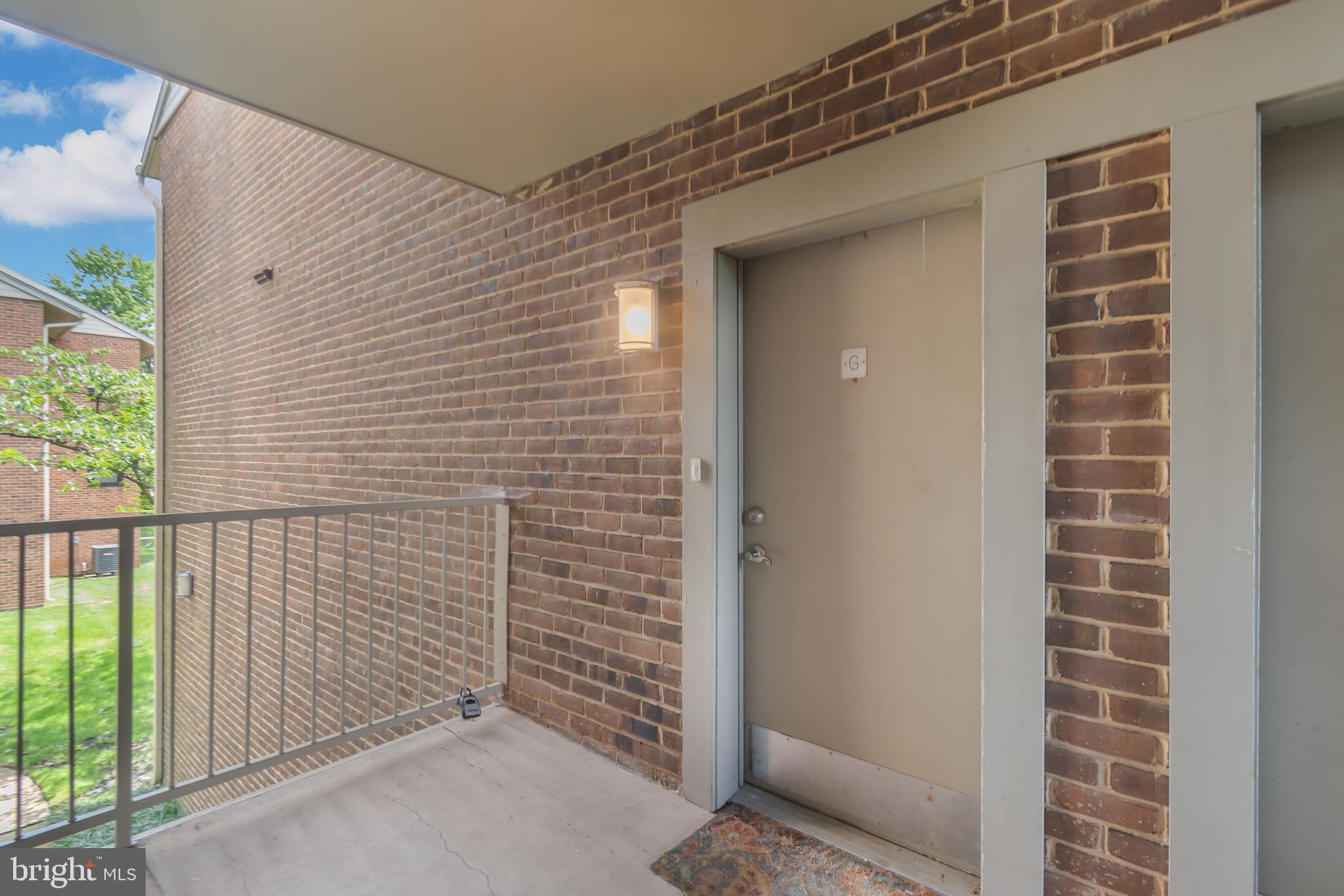 NORTH GREEN CONDOMINIUMS - Residential