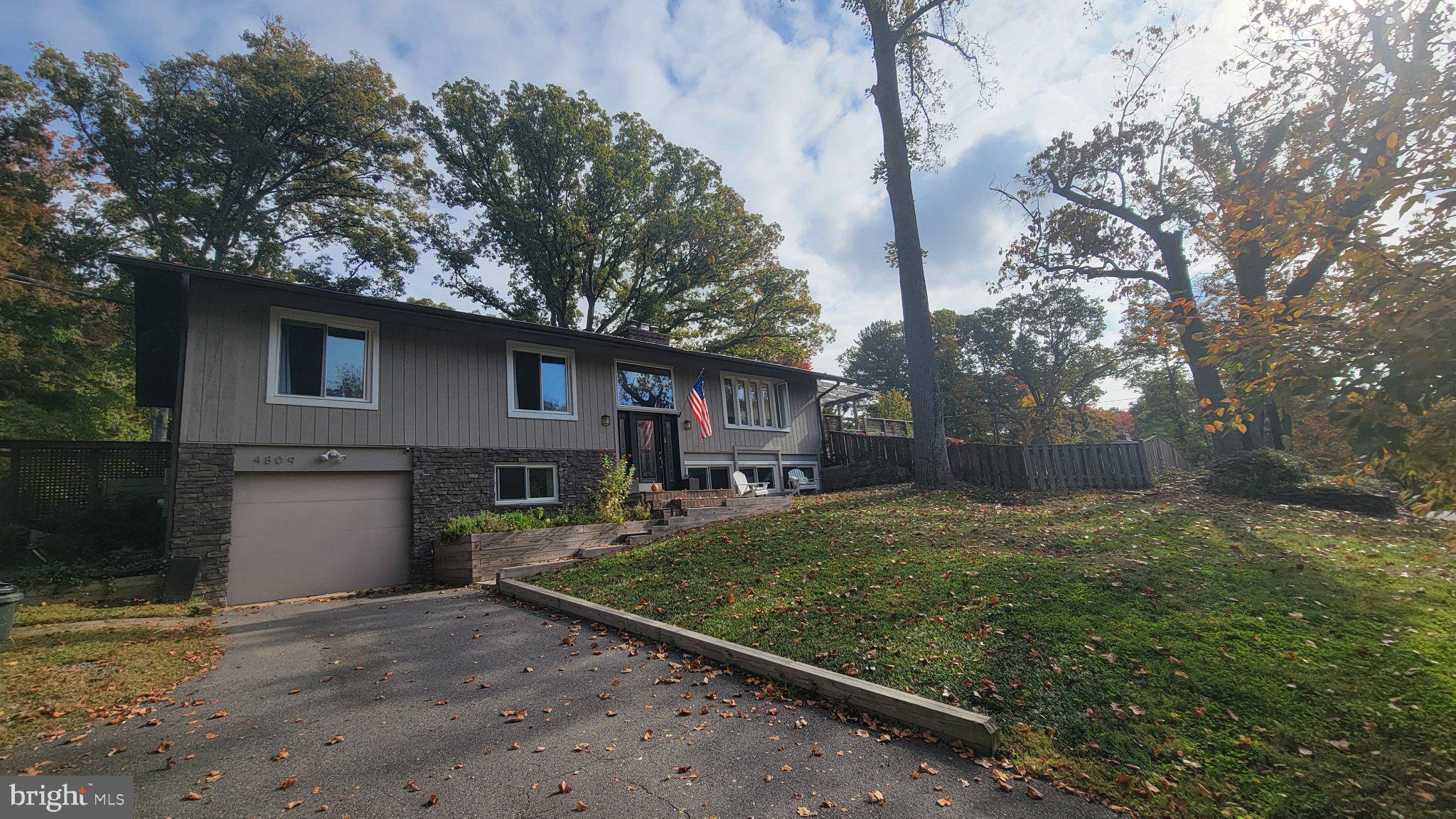 4809 RANDOLPH DRIVE