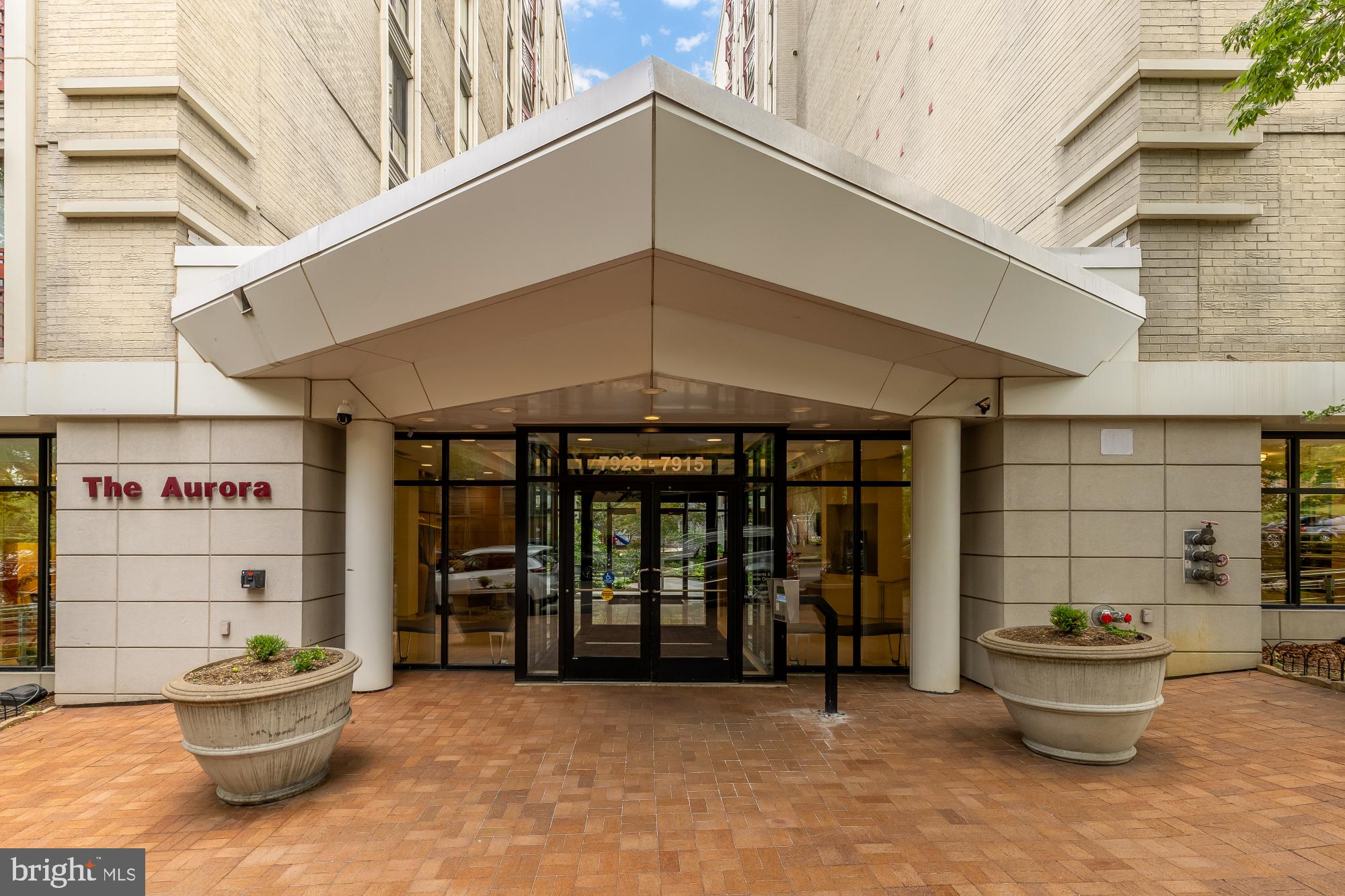 SILVER SPRING - Residential