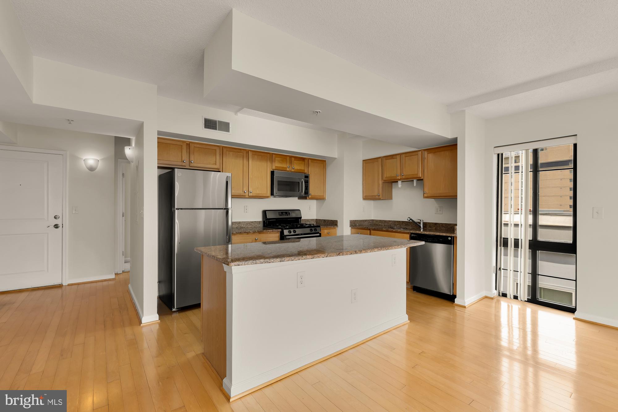SILVER SPRING - Residential
