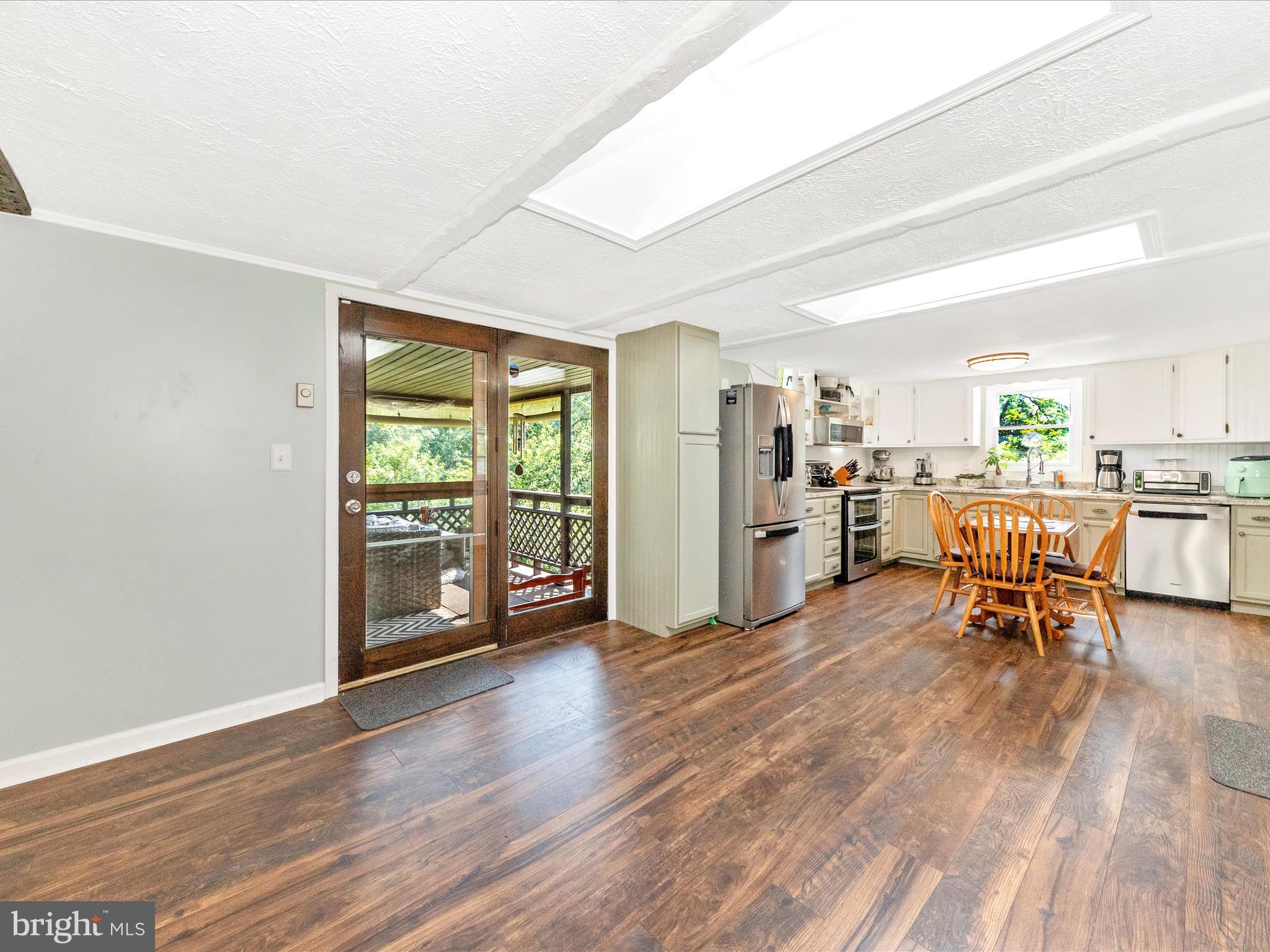 THREE RUN WOODS - Residential