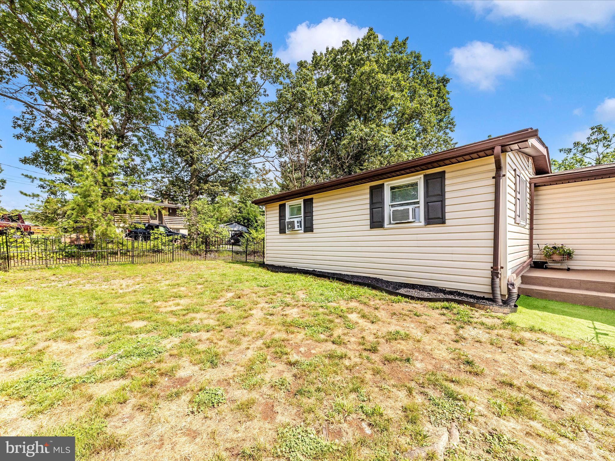 THREE RUN WOODS - Residential