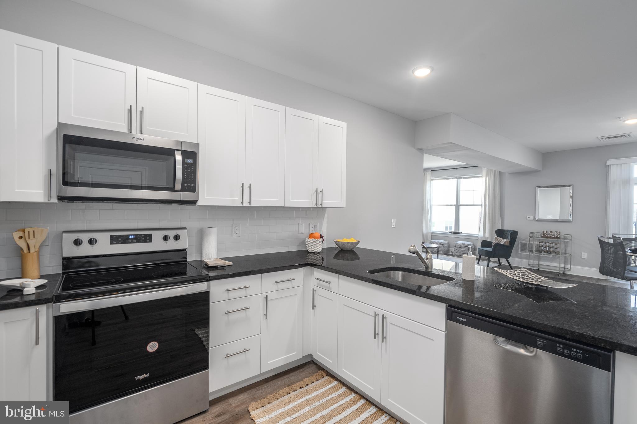 700 CITATION LANE 1136