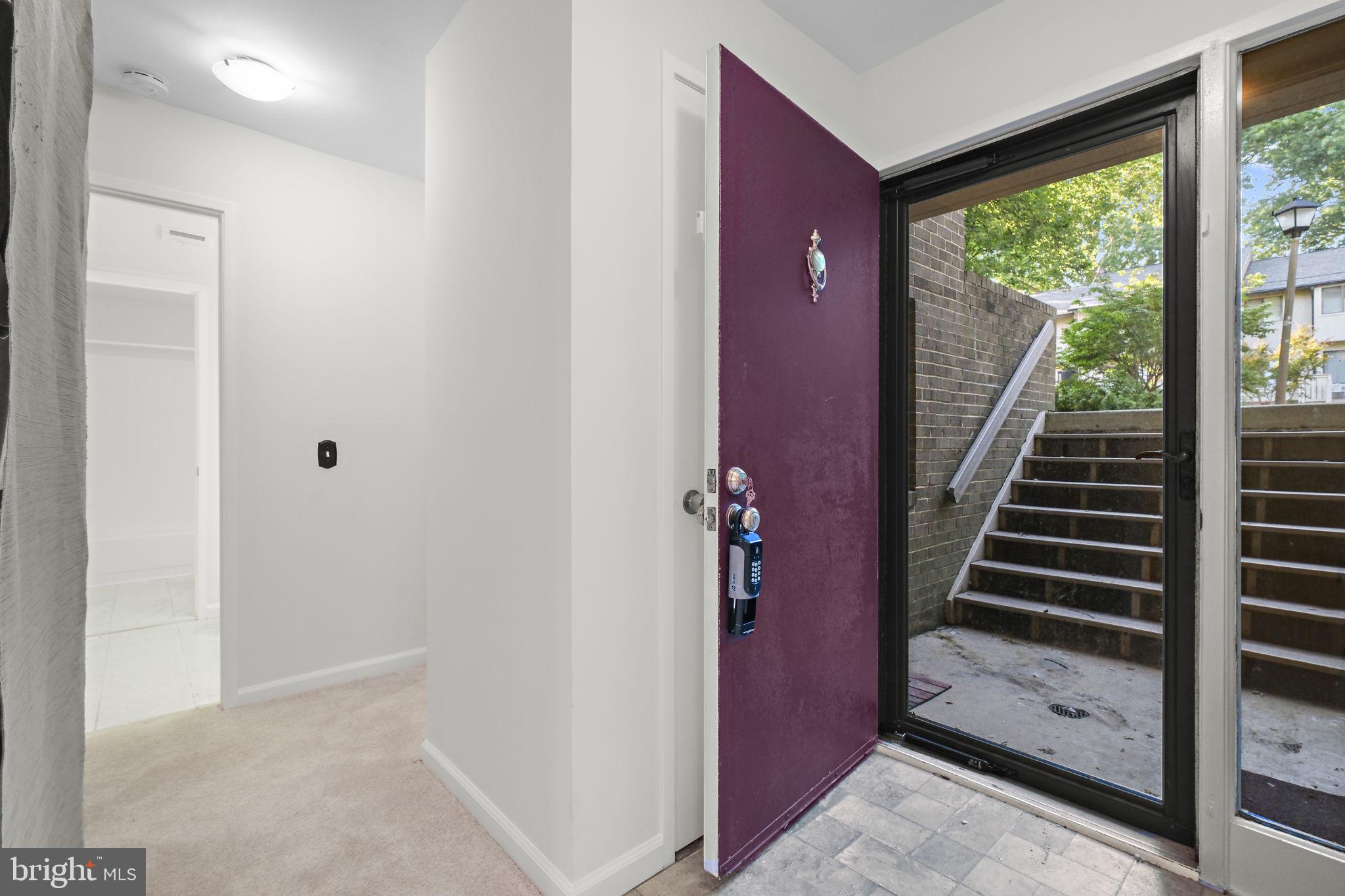 2592 GLENGYLE DRIVE 116