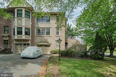 8872 WOODLAND DRIVE SILVER SPRING MD 20910