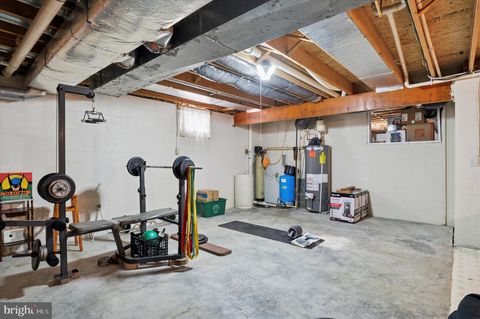 listing image 42