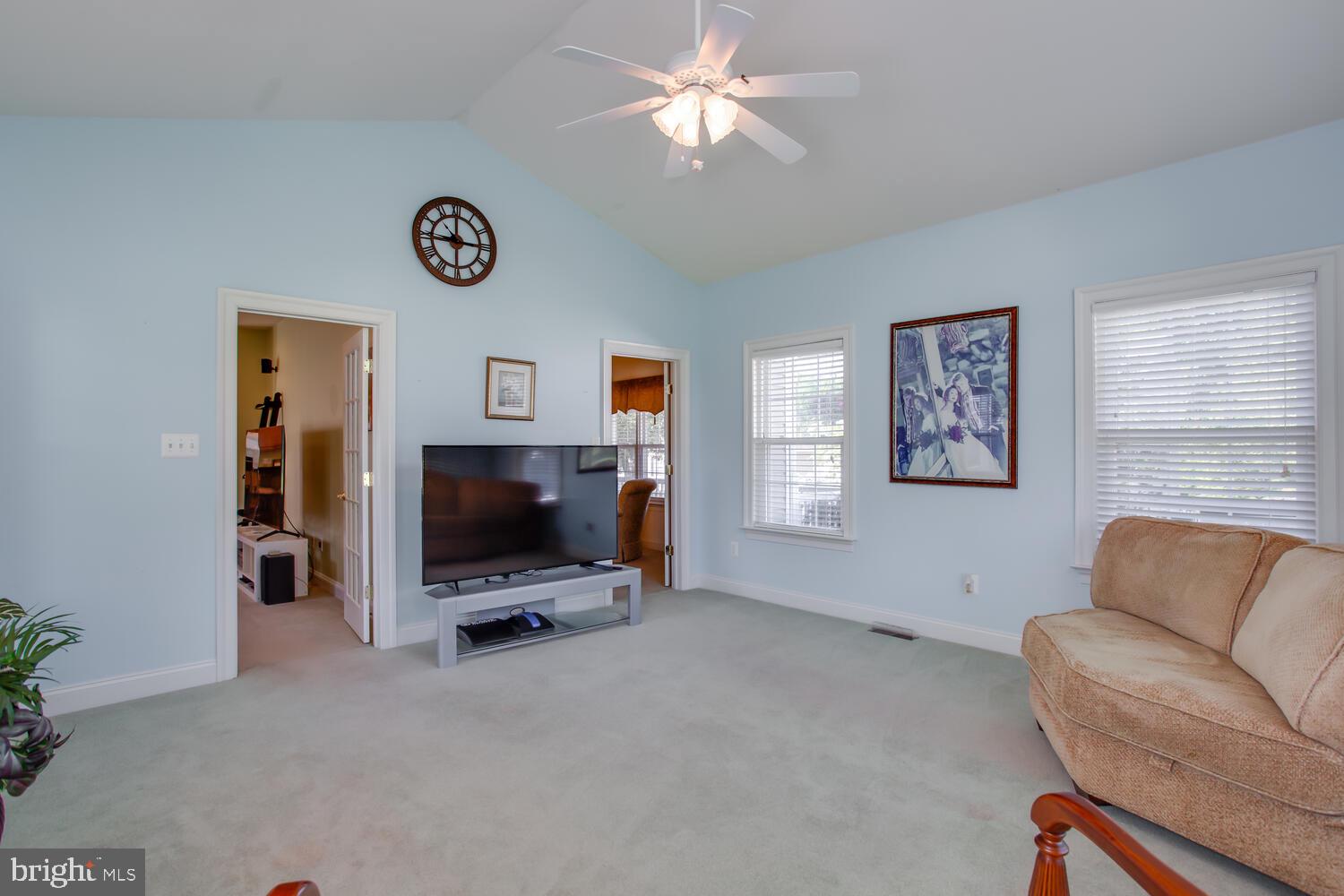 MEADOW LAKE - Residential