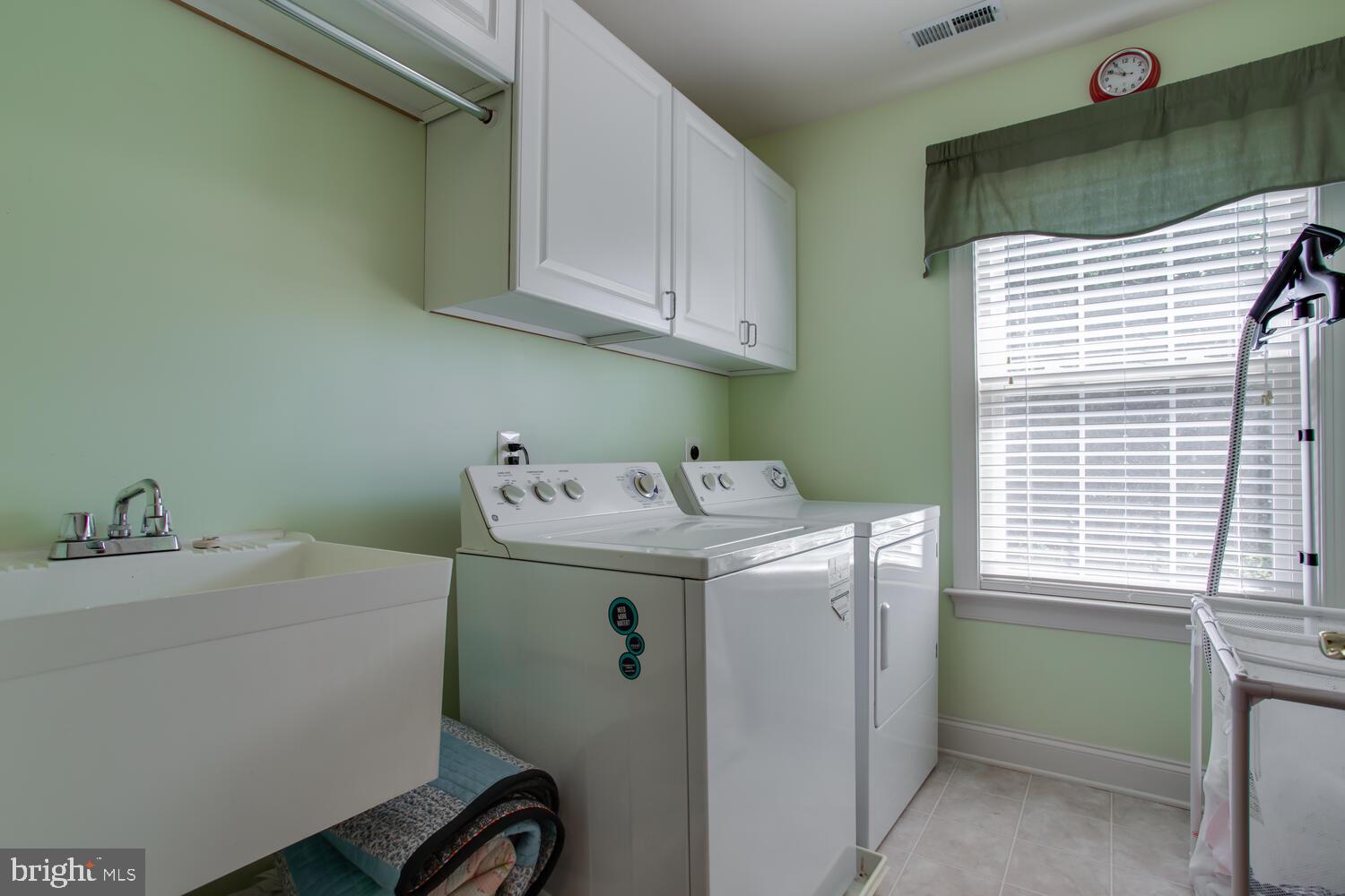 MEADOW LAKE - Residential