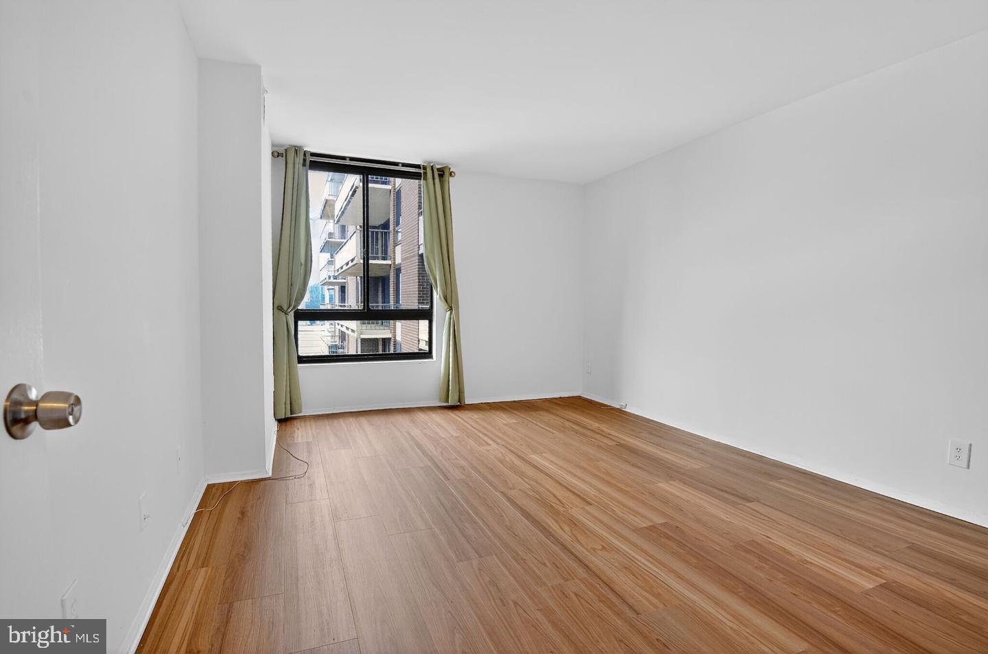 REGENCY AT MCLEAN - Residential Lease