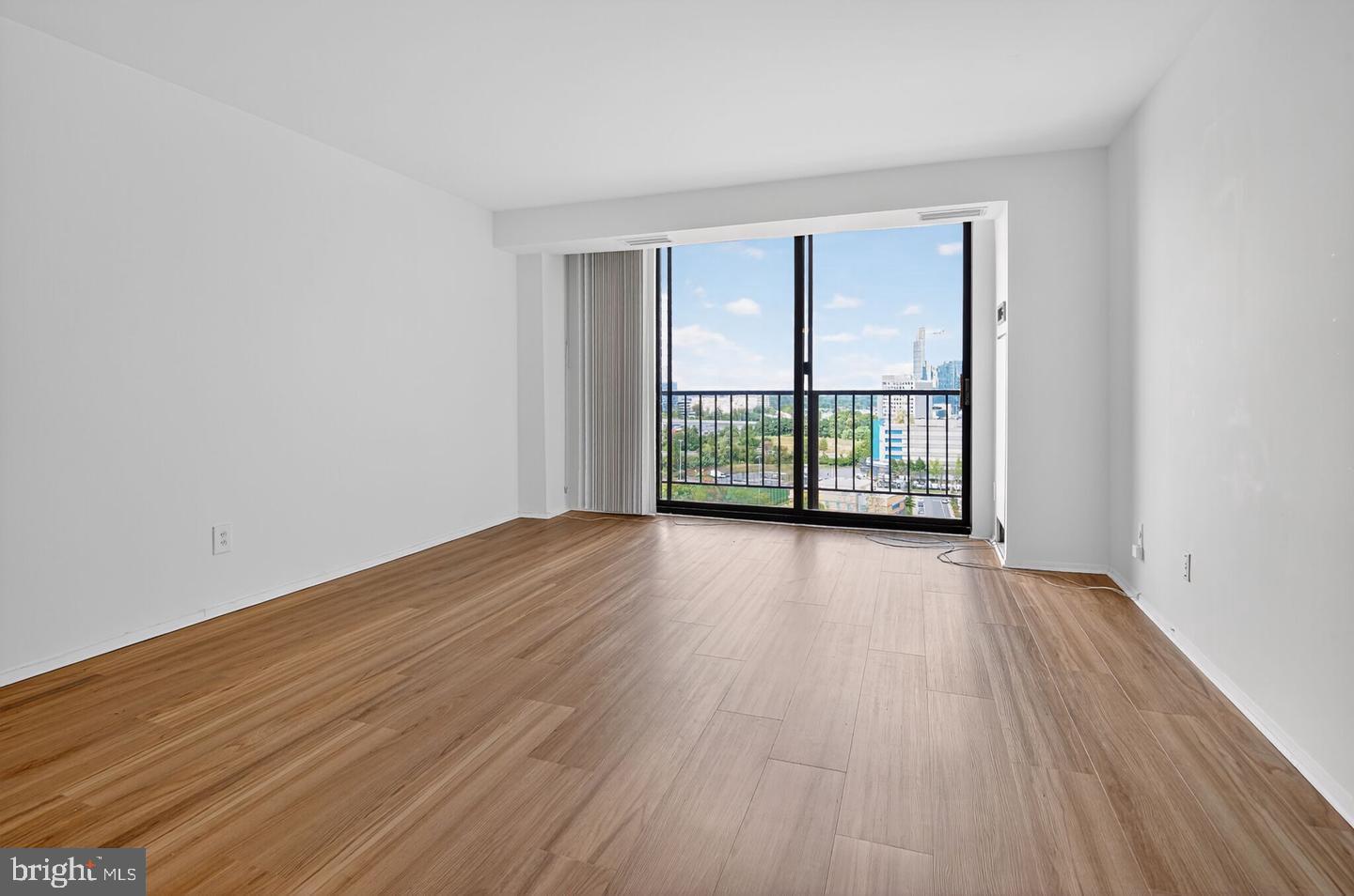 REGENCY AT MCLEAN - Residential Lease