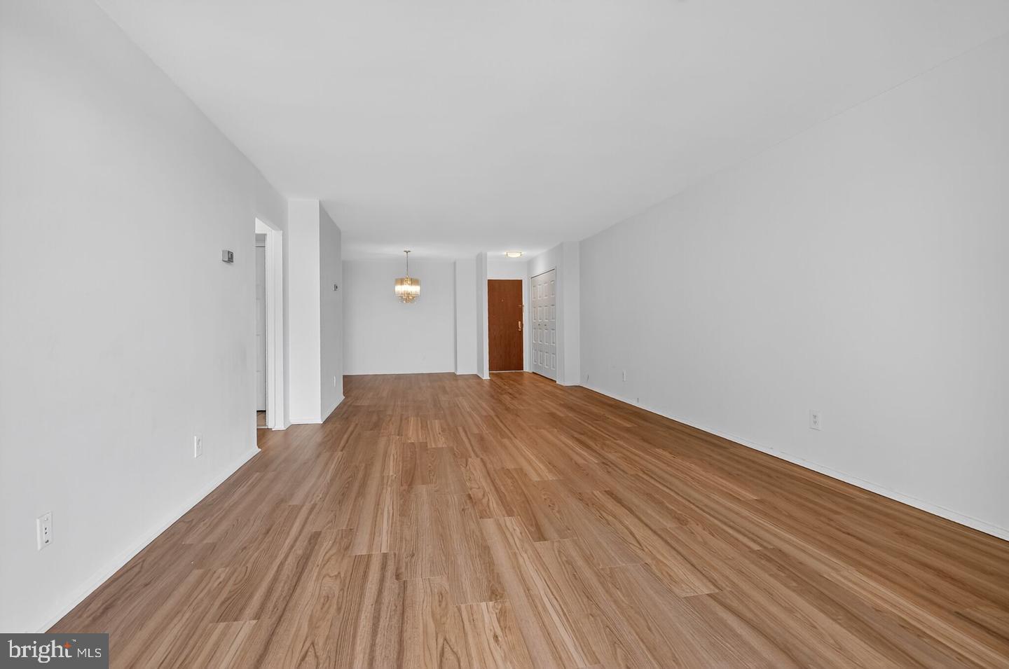 REGENCY AT MCLEAN - Residential Lease