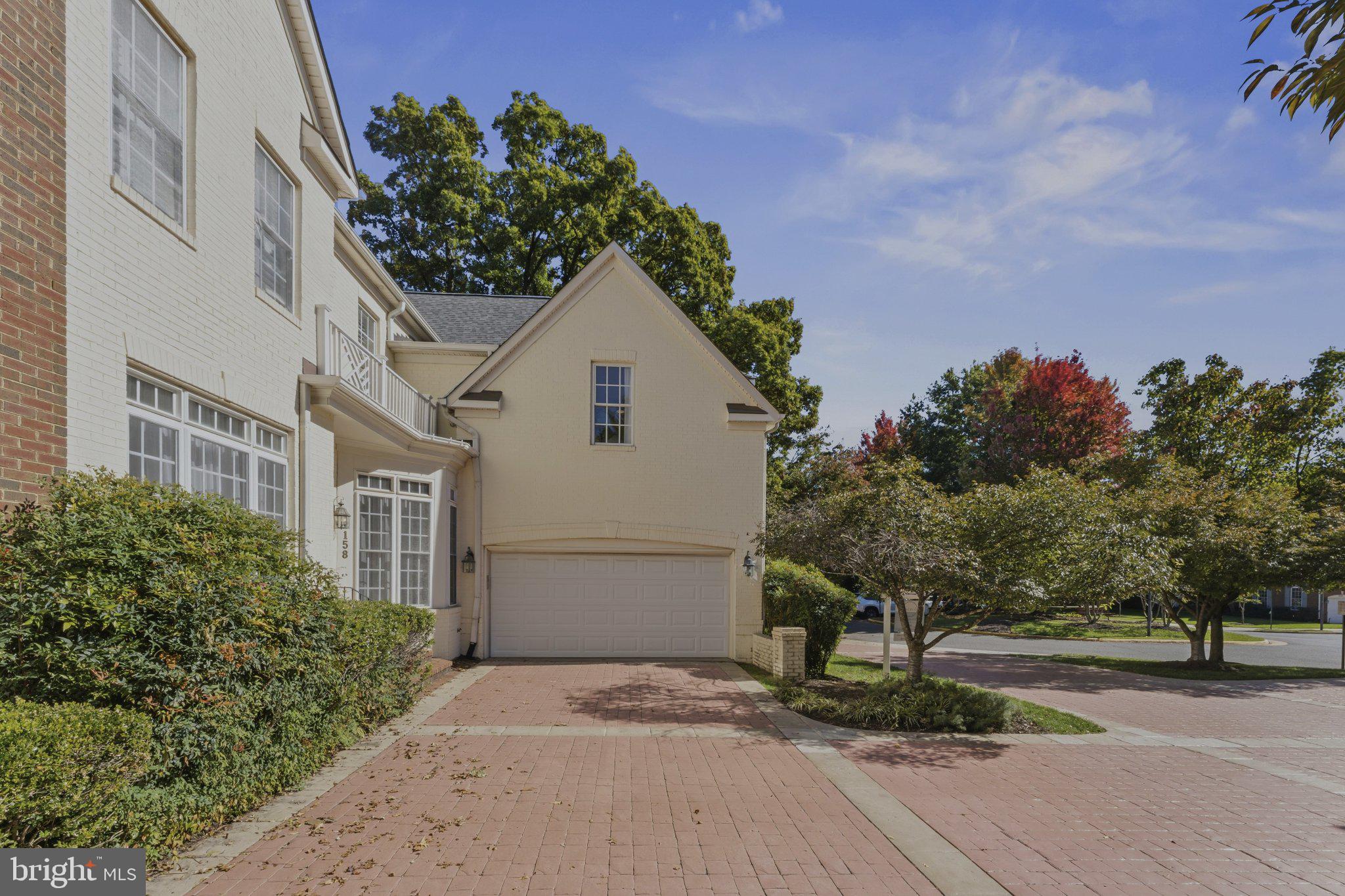 2158 HARITHY DRIVE