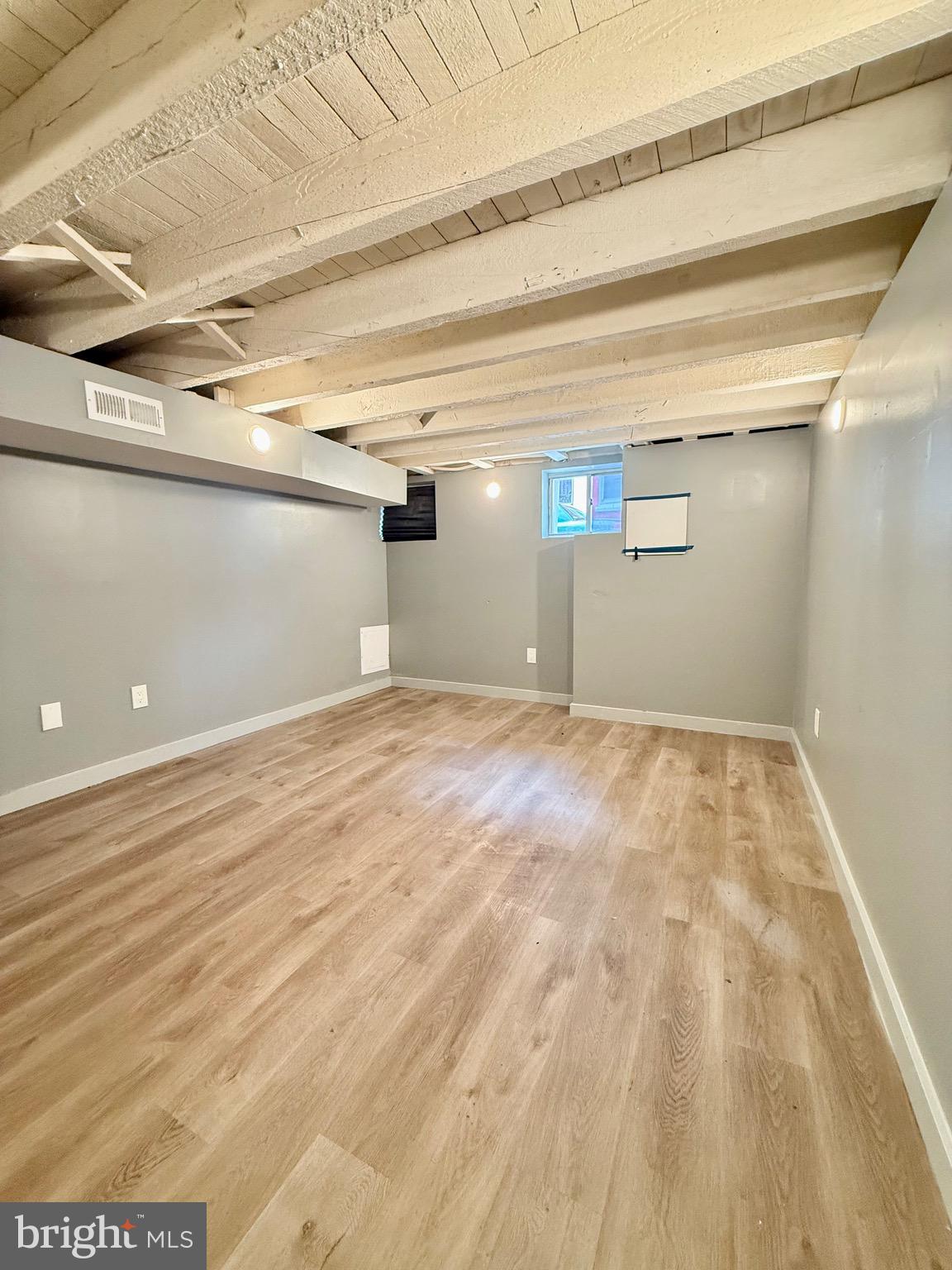SHARSWOOD - Residential Lease