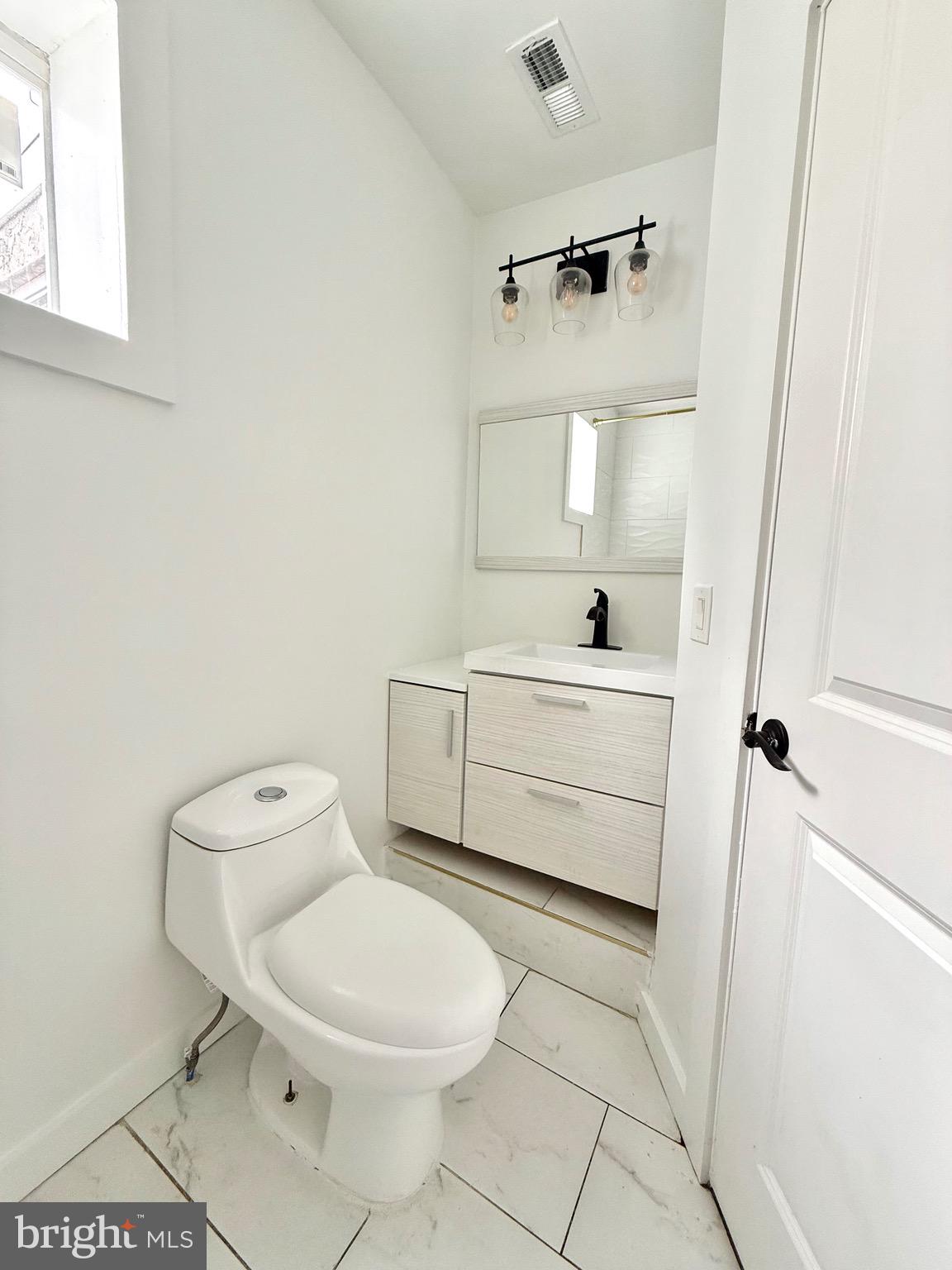 SHARSWOOD - Residential Lease