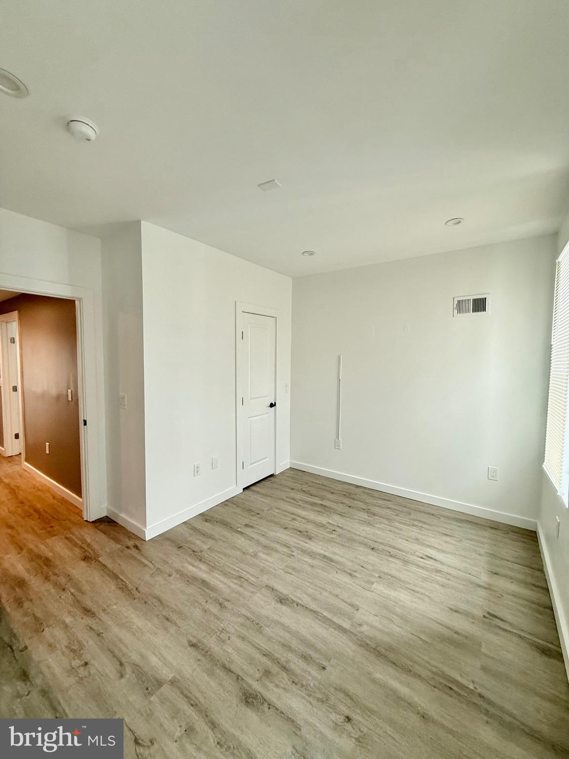 SHARSWOOD - Residential Lease